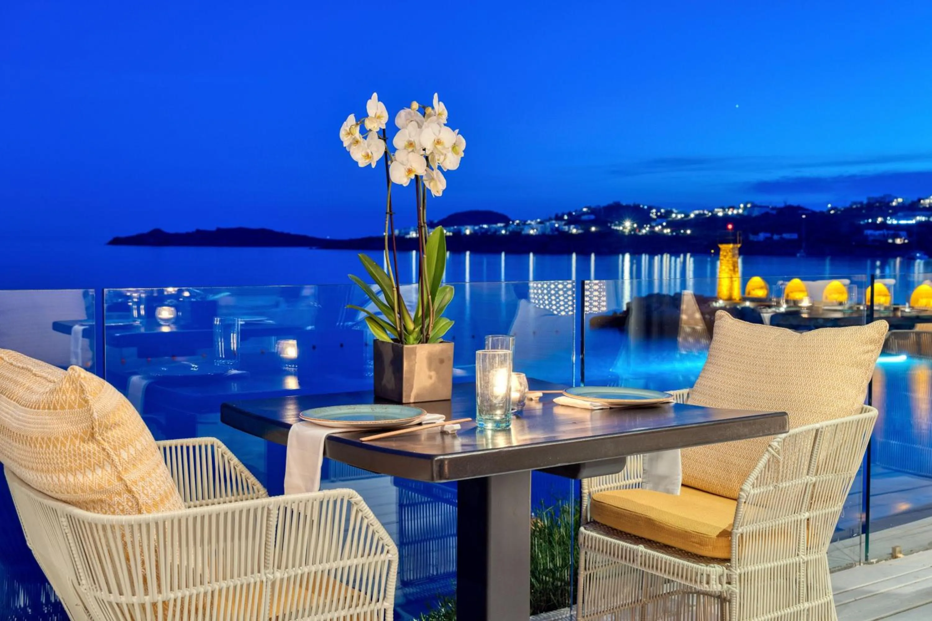 Beach in Santa Marina, A Luxury Collection Resort, Mykonos