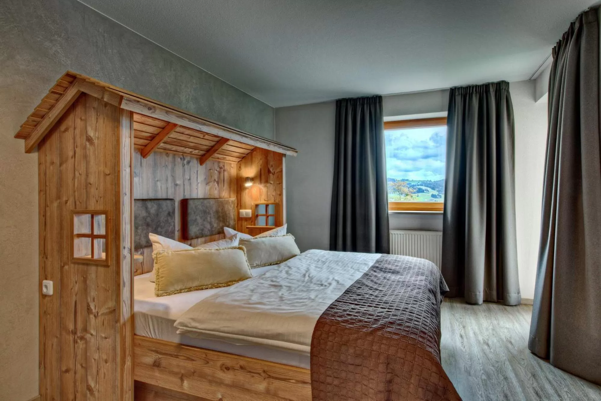 Panorama Suite with Balcony in Allgäuer Panoramahotel