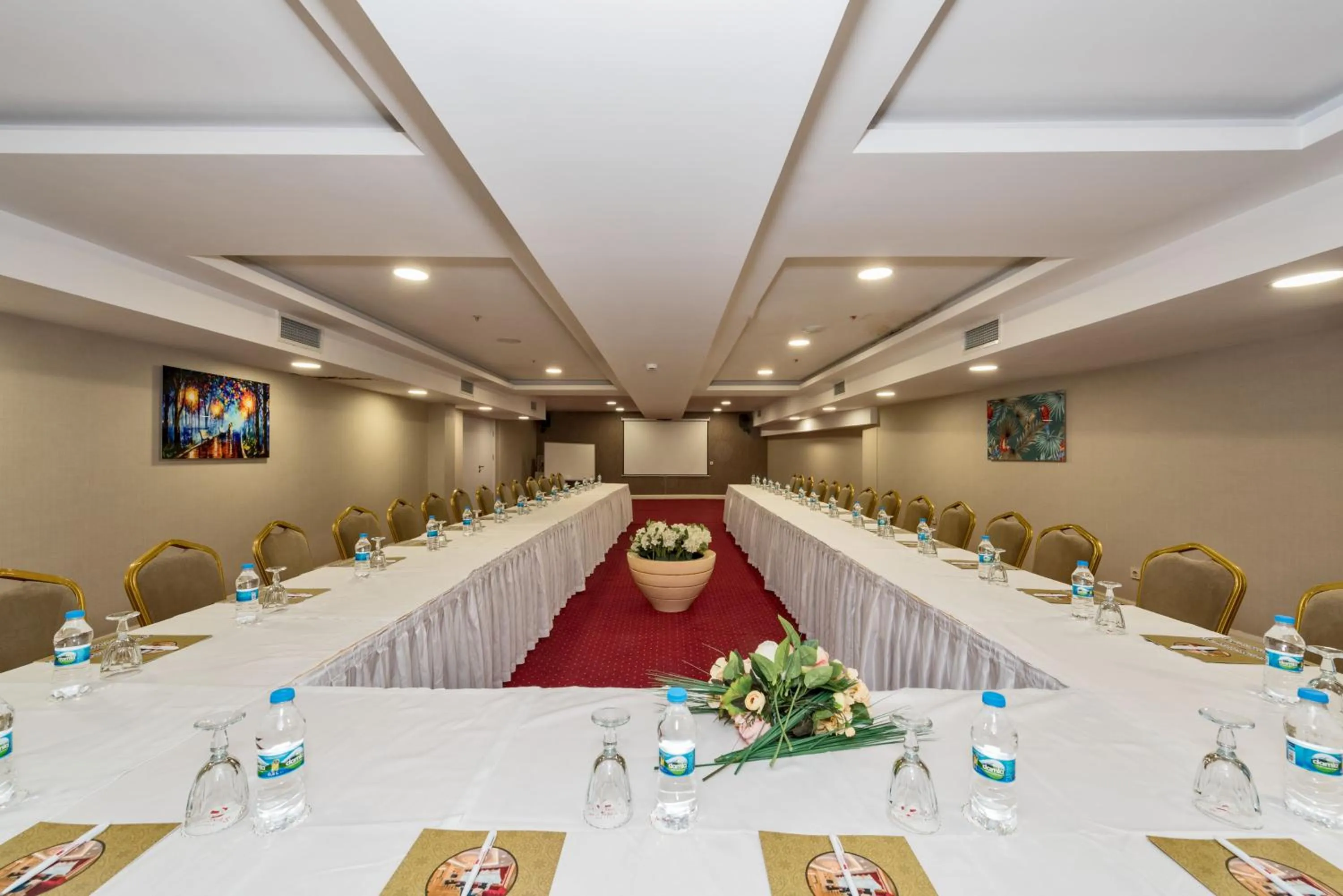 Meeting/conference room in Marnas Hotels