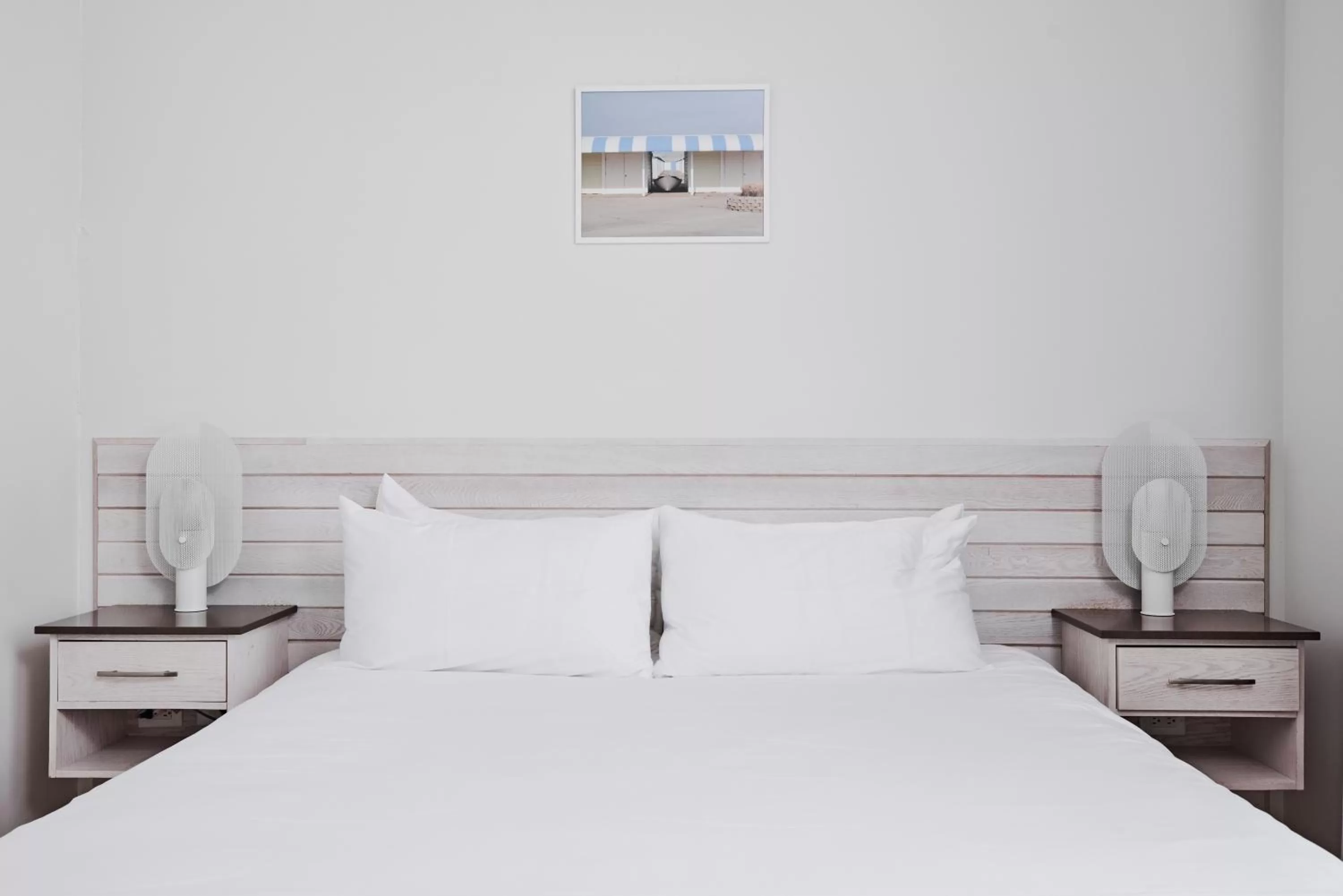 Bedroom, Bed in Bungalow Hotel