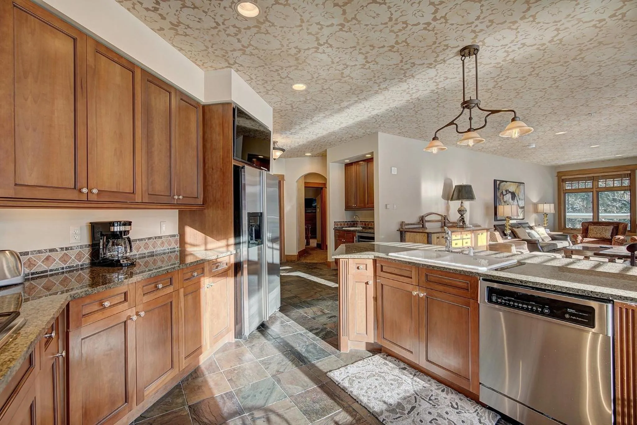 Kitchen or kitchenette in Timbers & Lone Eagle by Keystone Resort