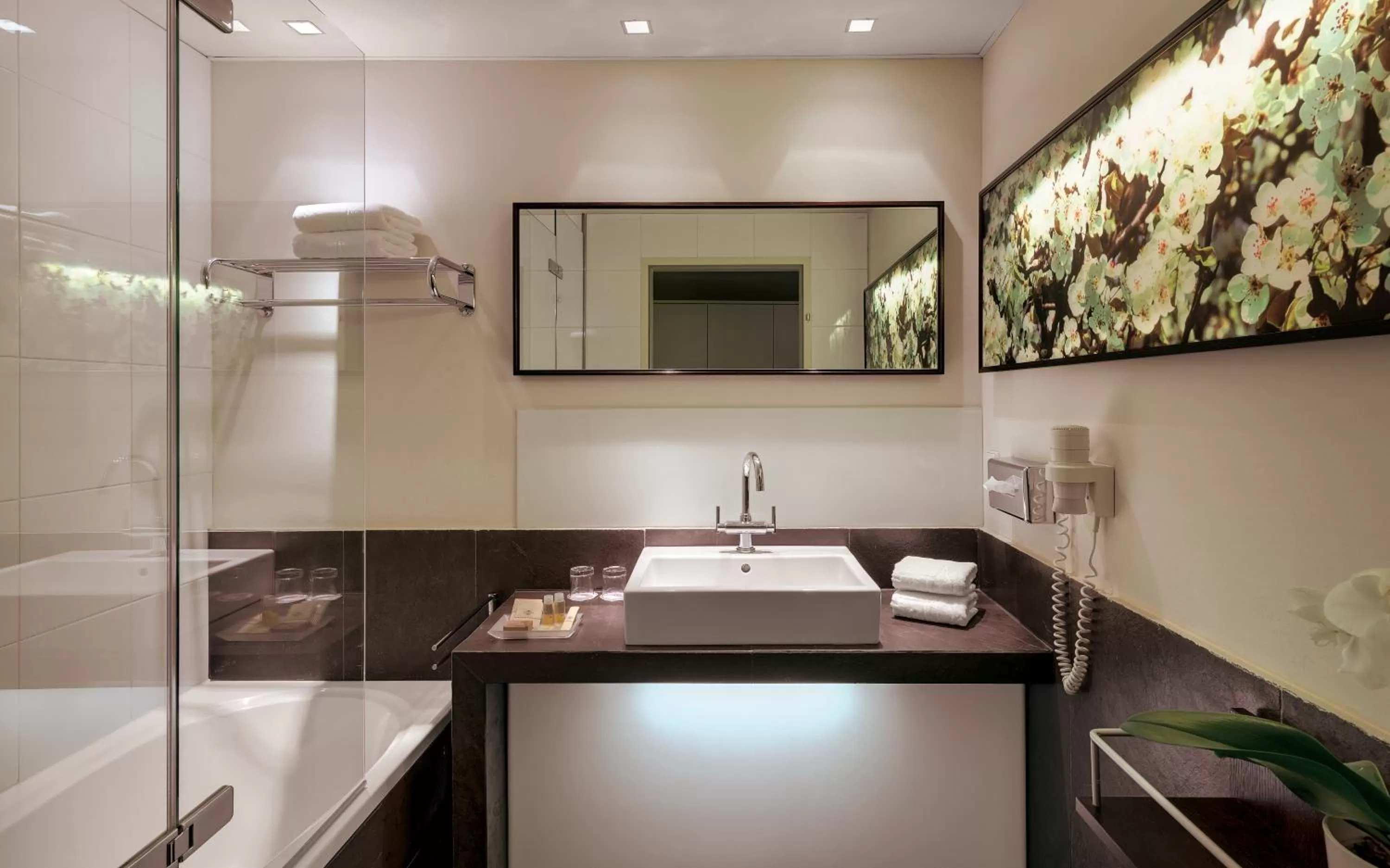 Bathroom in Das Schloss an der Eisenstrasse