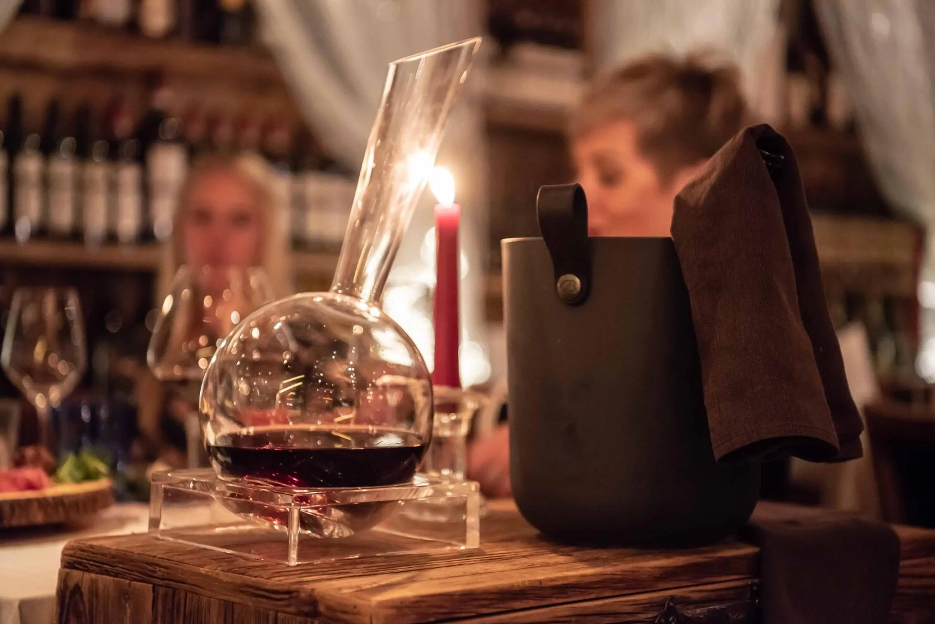 Restaurant/places to eat in Bivio Hotel Plaza