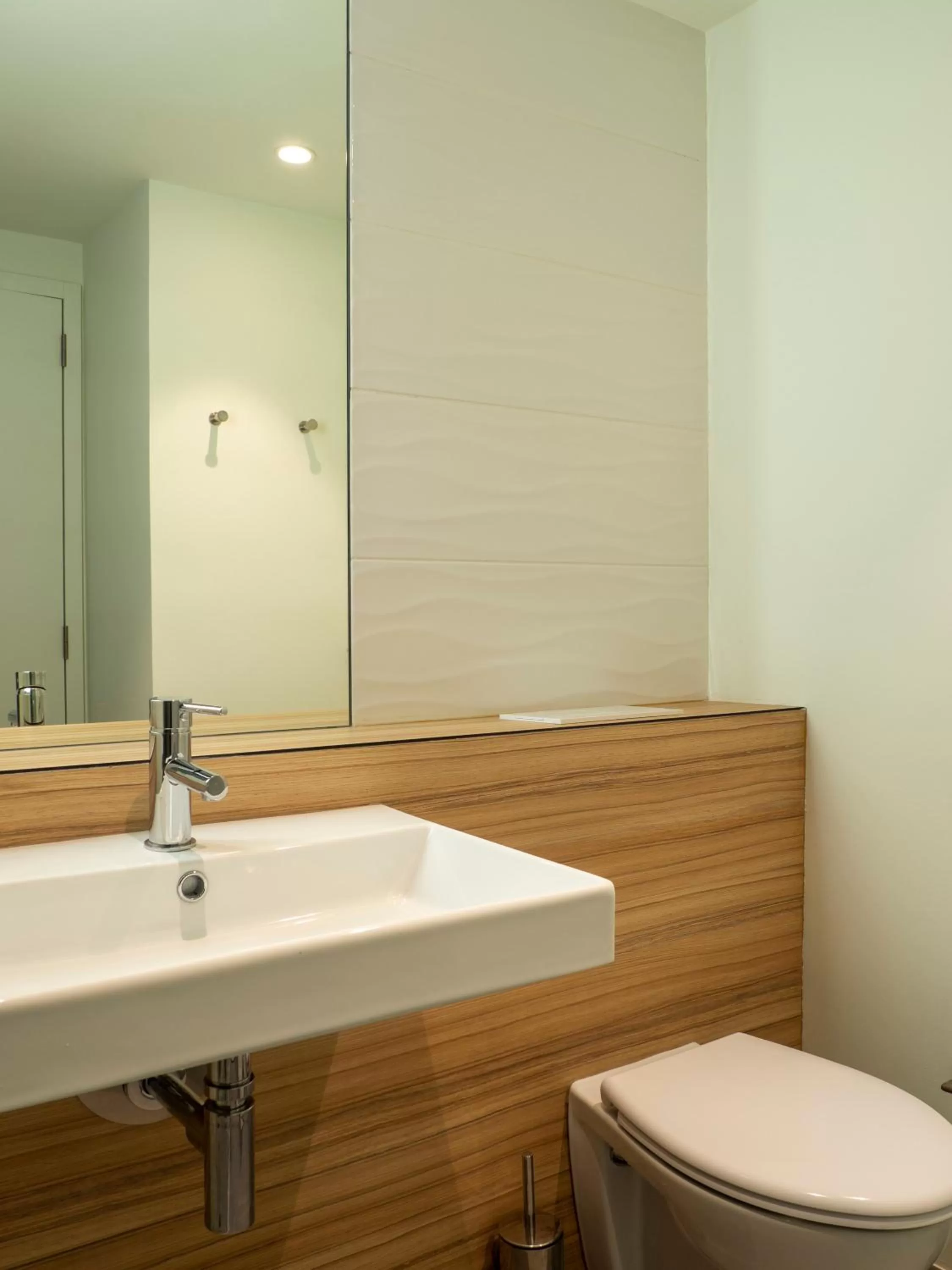 Bathroom in Flag Hotel Caldas da Rainha