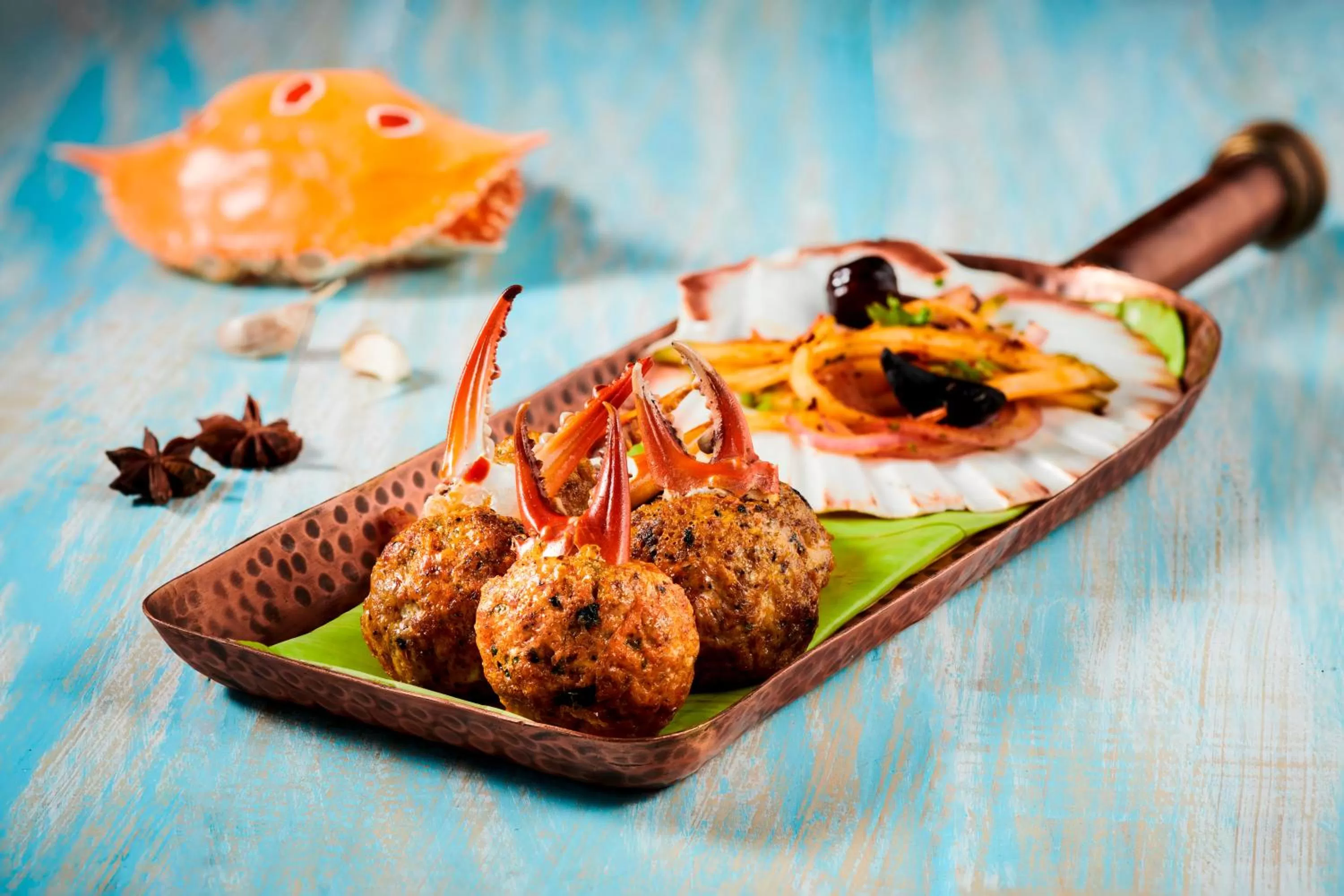 Restaurant/places to eat in Radisson Blu Hotel & Suites GRT Chennai