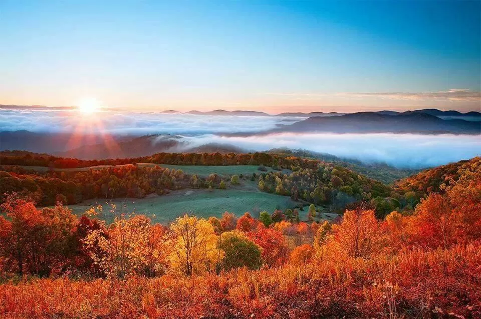 Jonathan Creek Inn and Villas