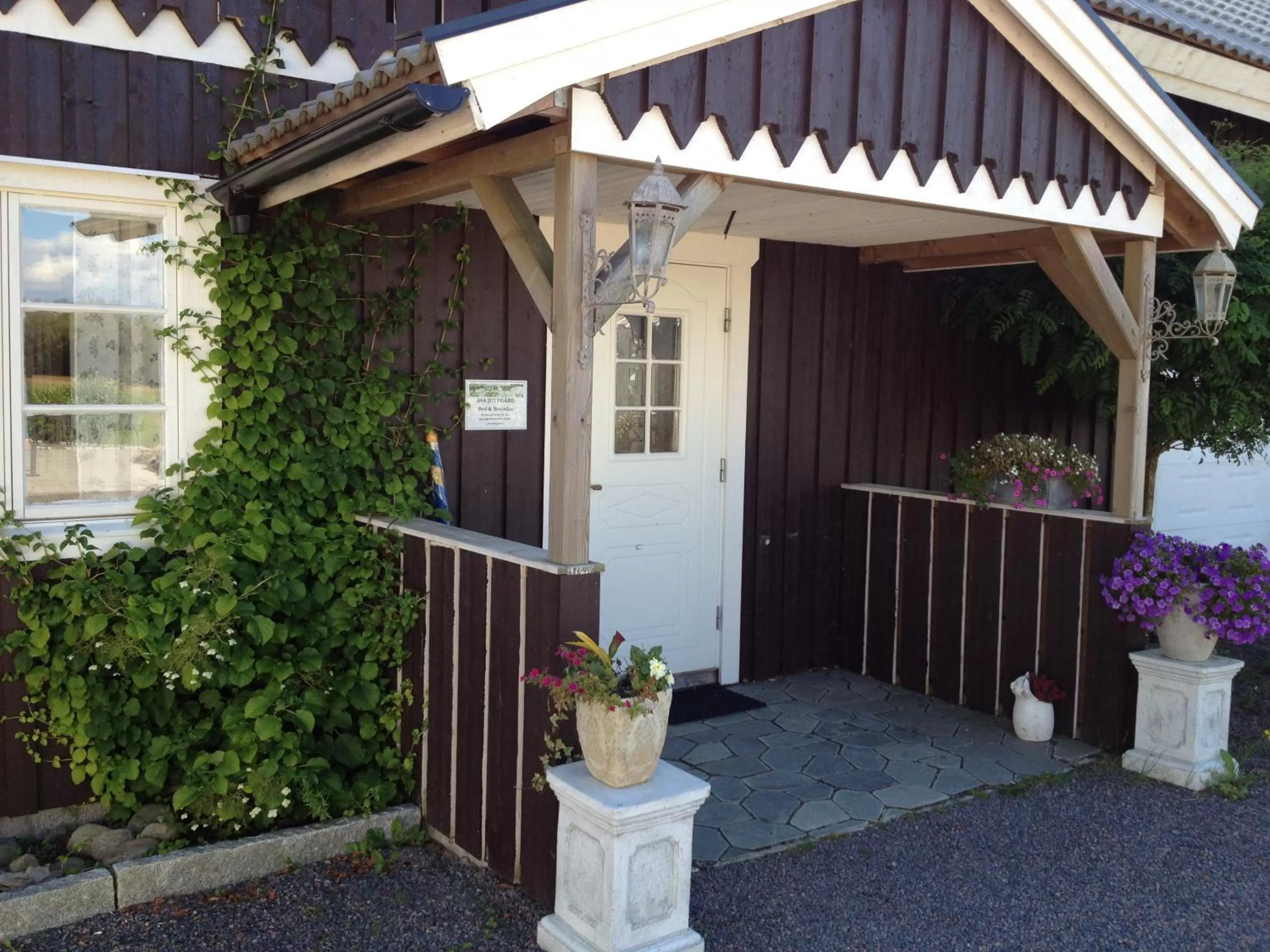 Facade/entrance in Åsa Jutegård