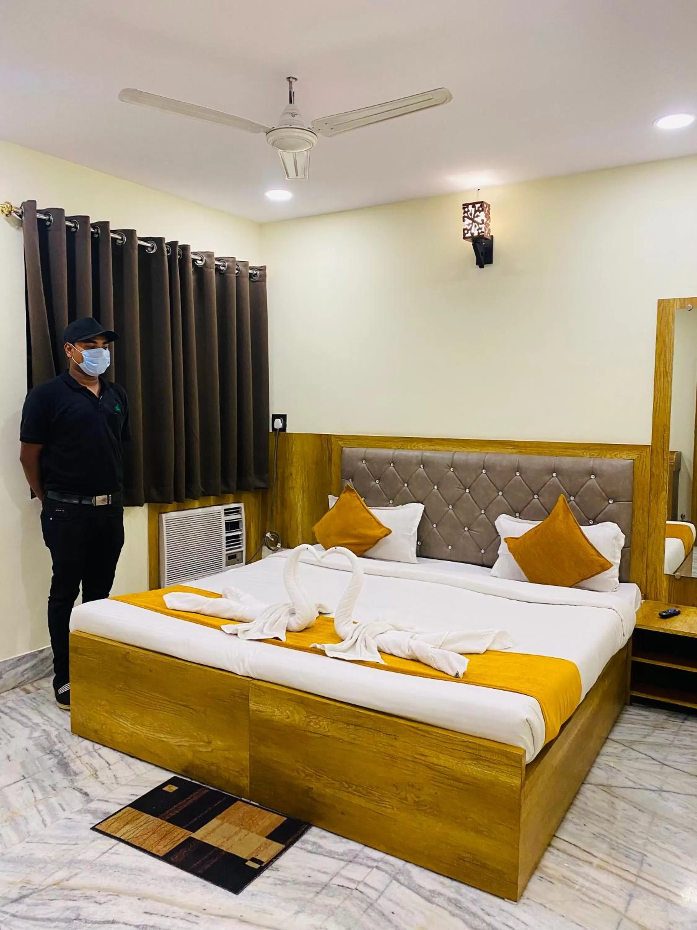 Bedroom, Bed in Hotel Grand Residency