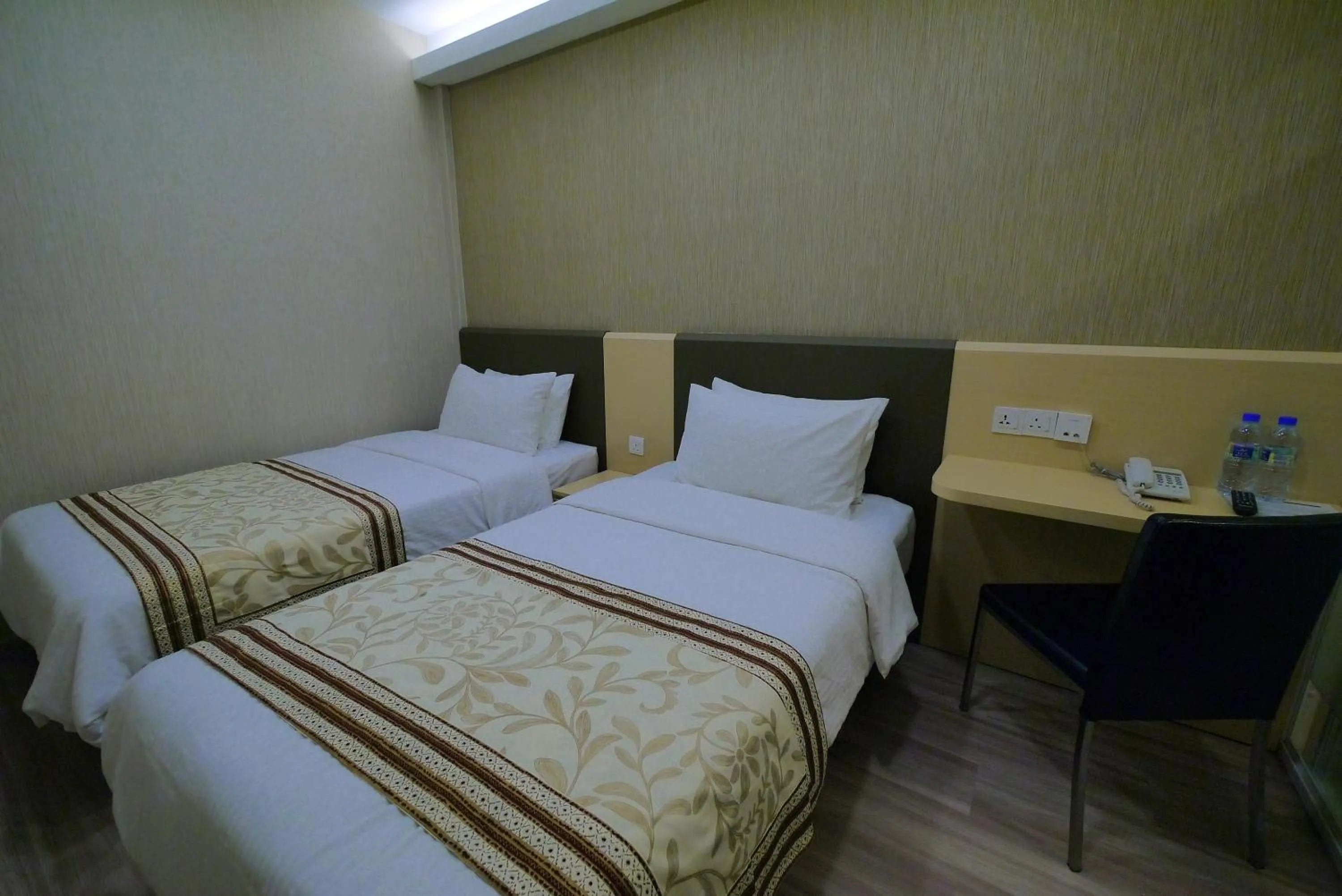 Photo of the whole room, Bed in 33 Boutique Hotel Bandar Sunway