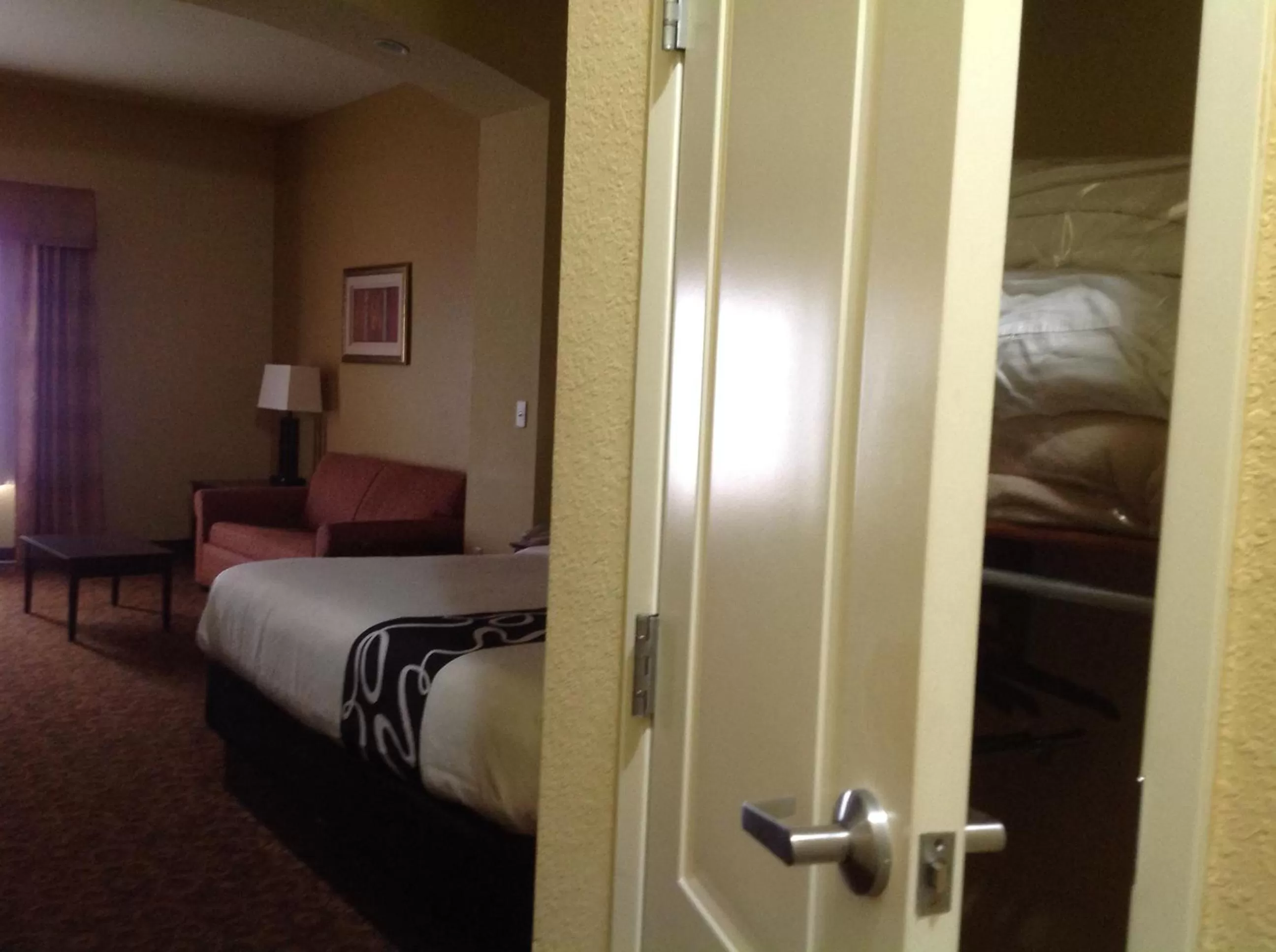 Bed in La Quinta by Wyndham Vicksburg