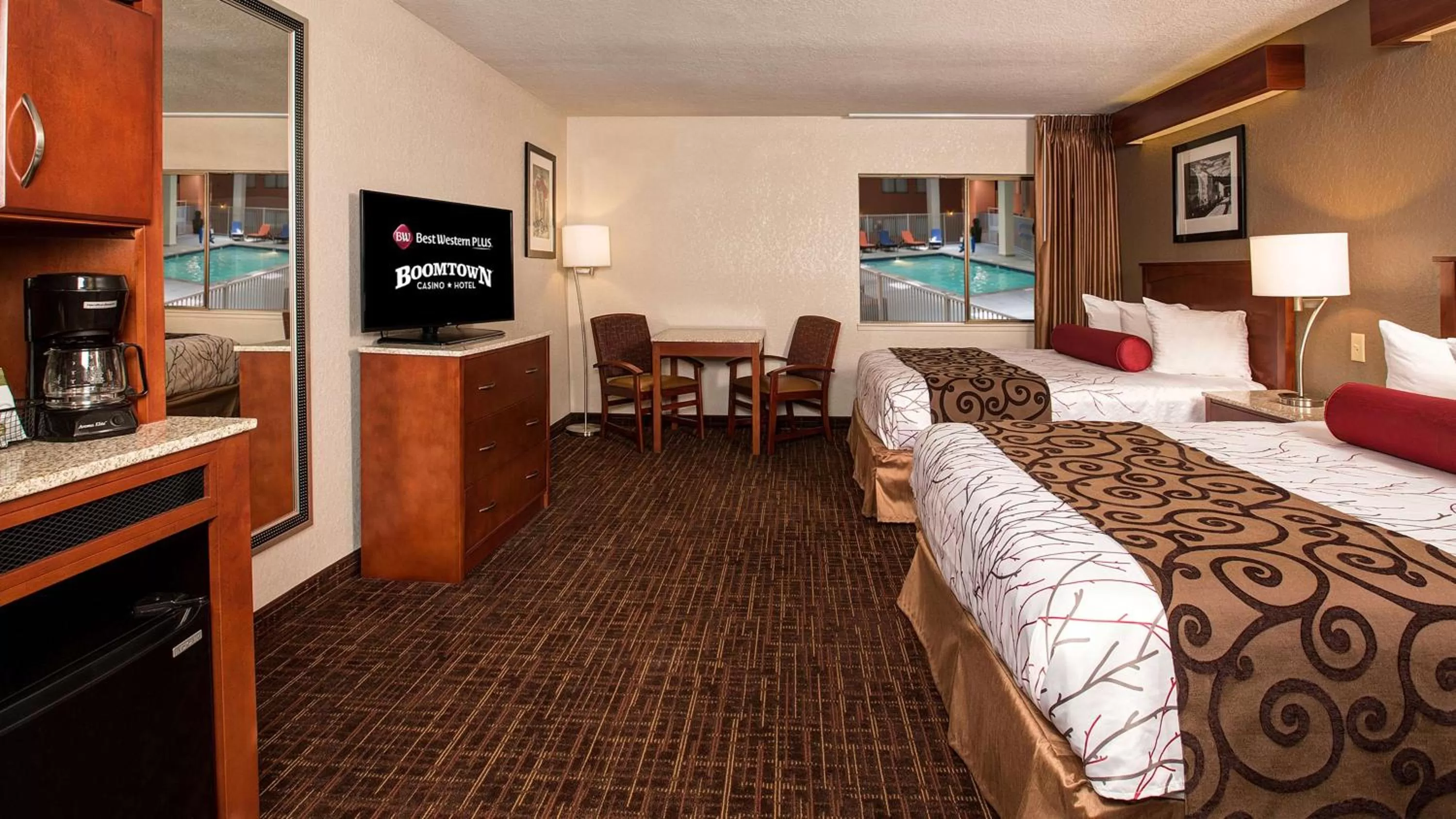 Photo of the whole room, Bed in Best Western Plus Boomtown Casino Hotel