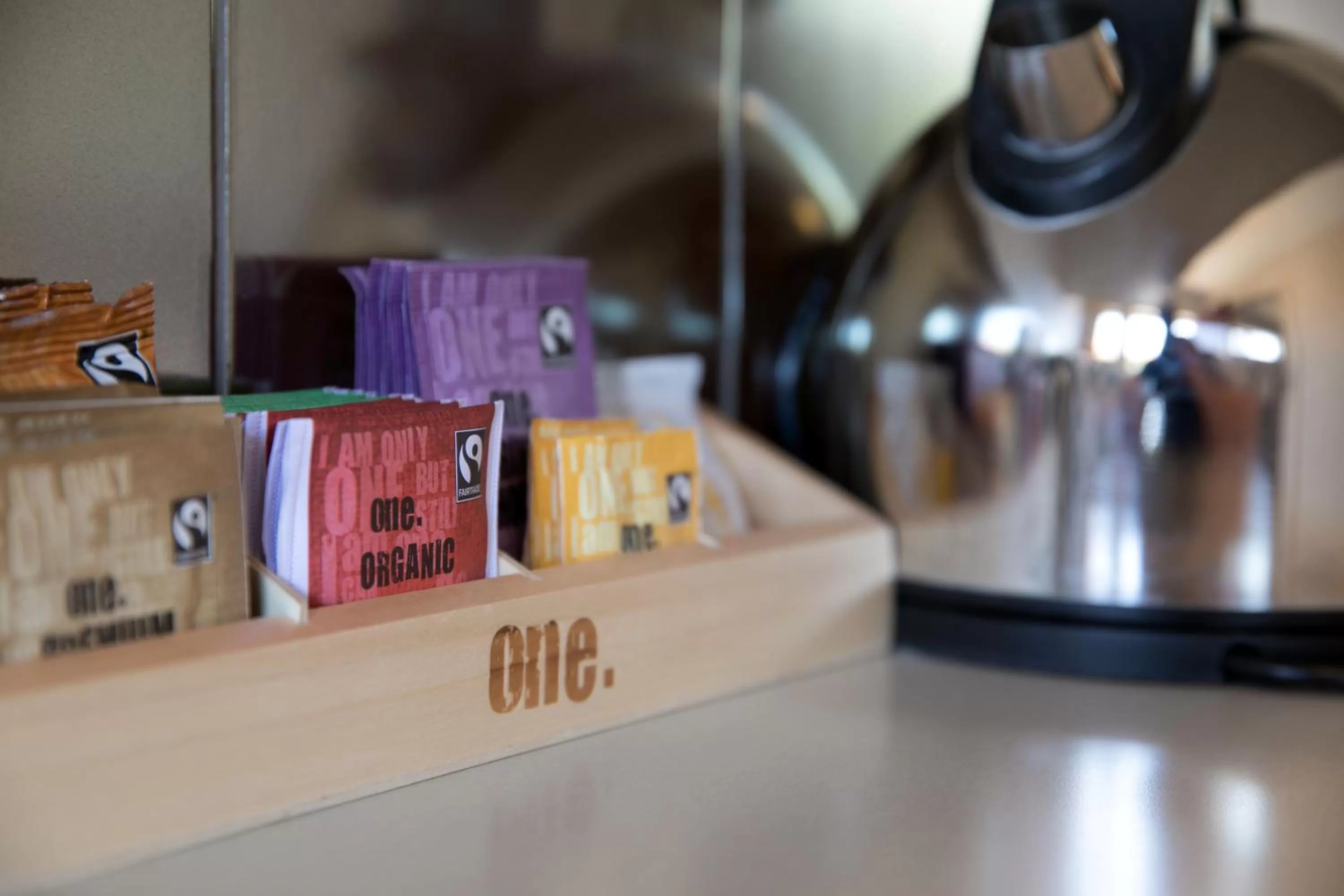 Coffee/tea facilities in Alpine Lake Motel