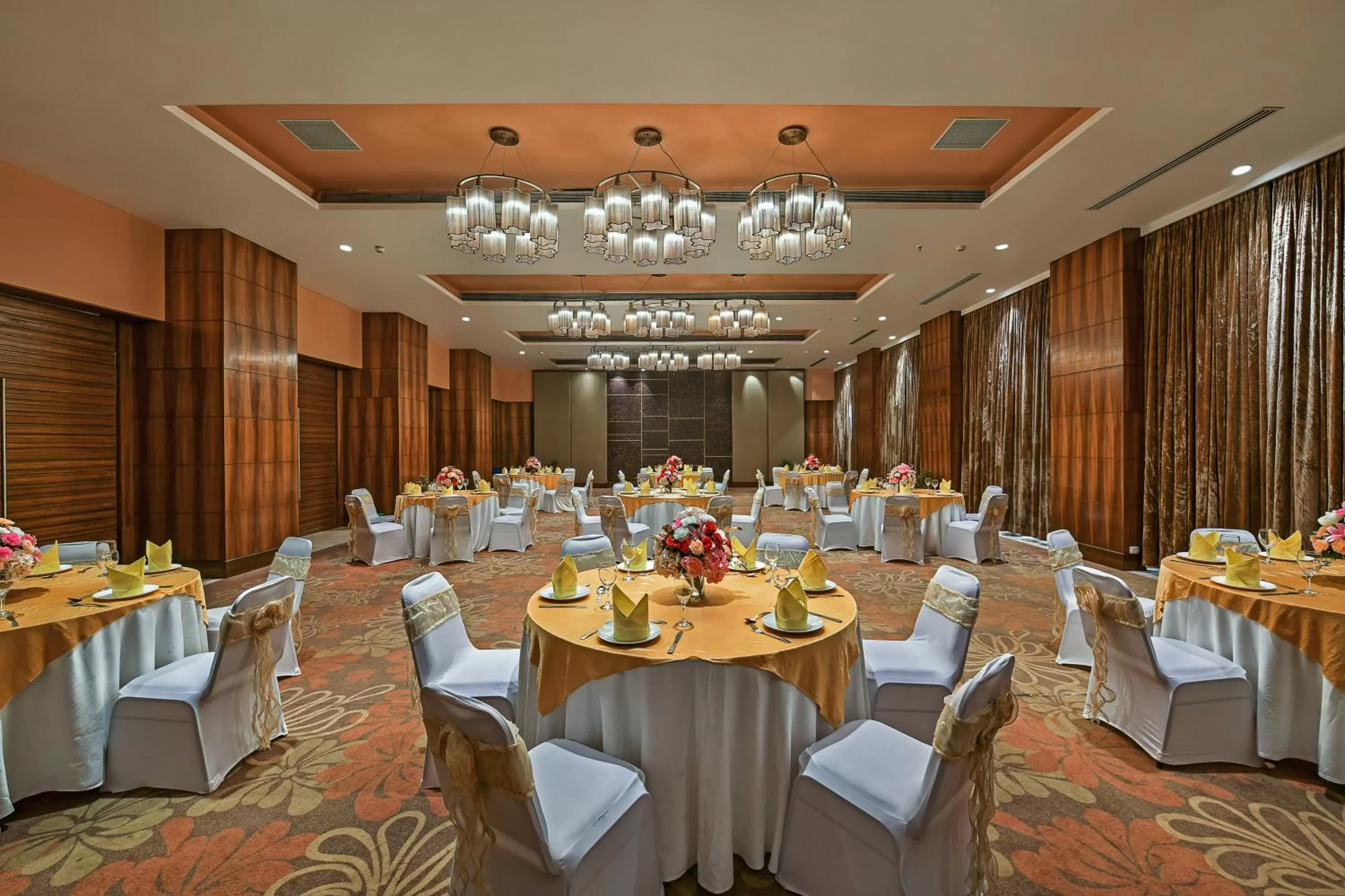 Meeting/conference room in Fariyas Resort Lonavala