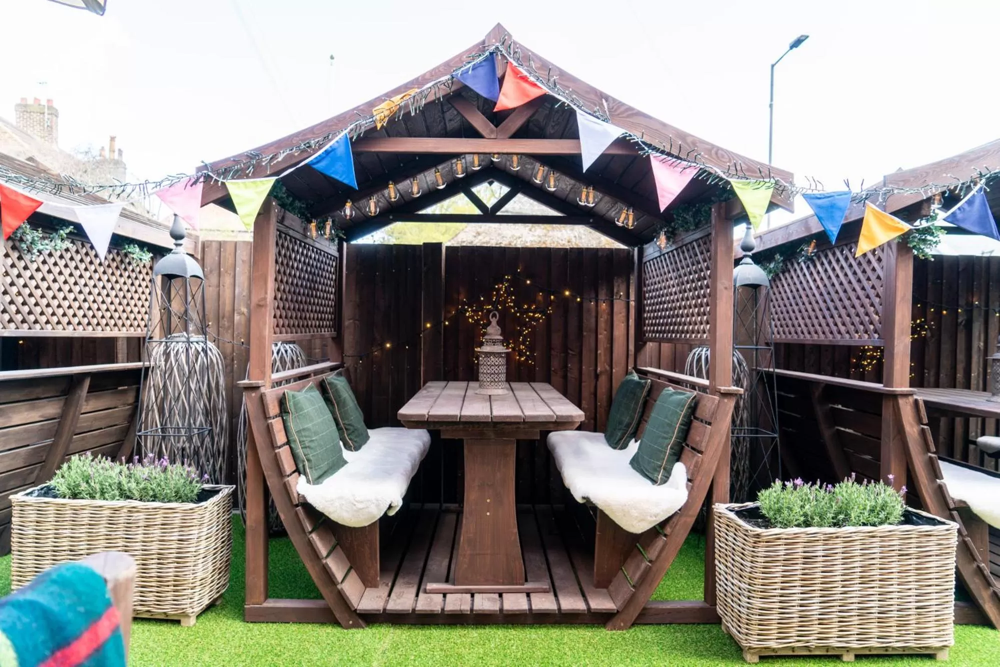 Restaurant/places to eat in Grantham Arms