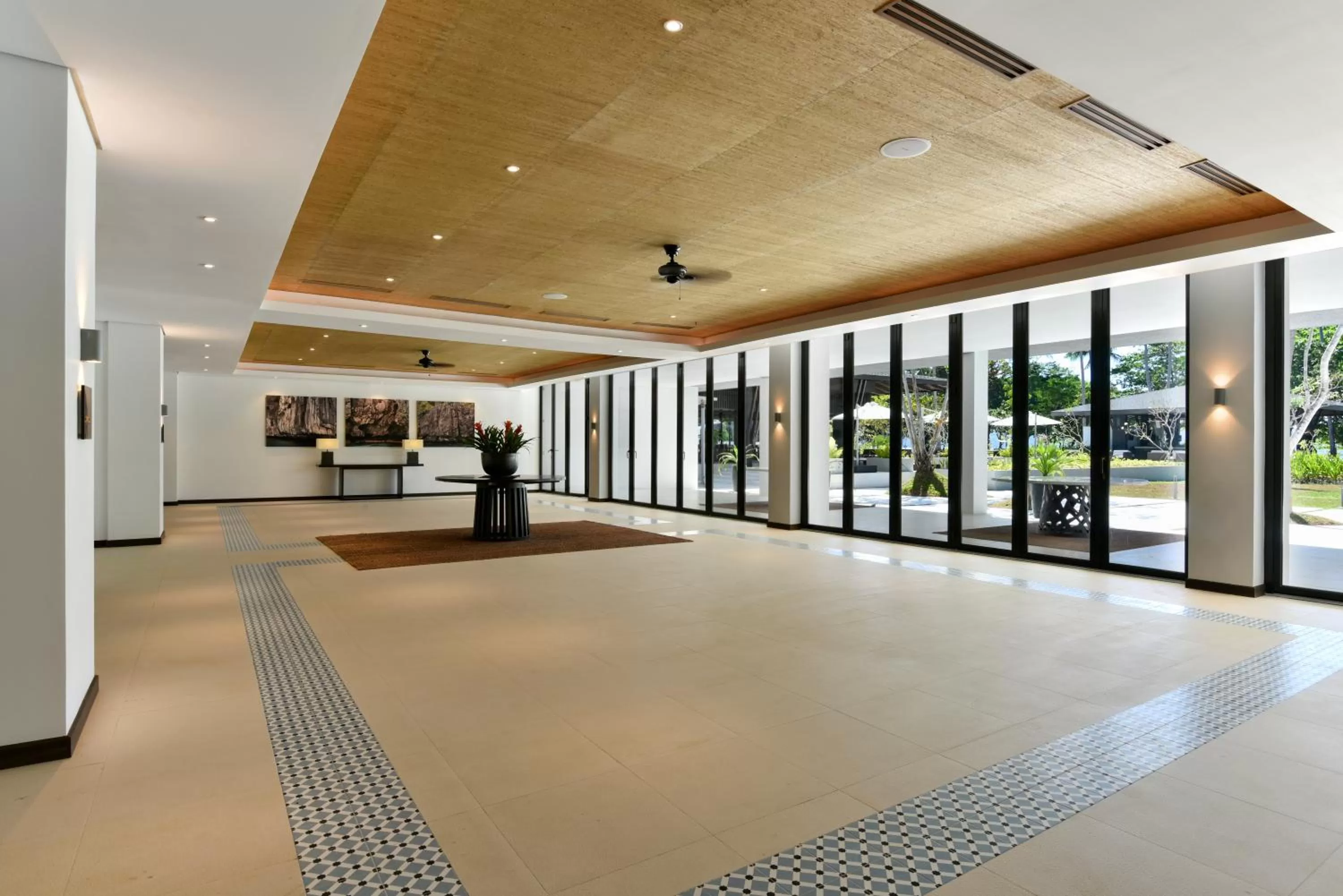 Banquet/Function facilities in Seda Lio