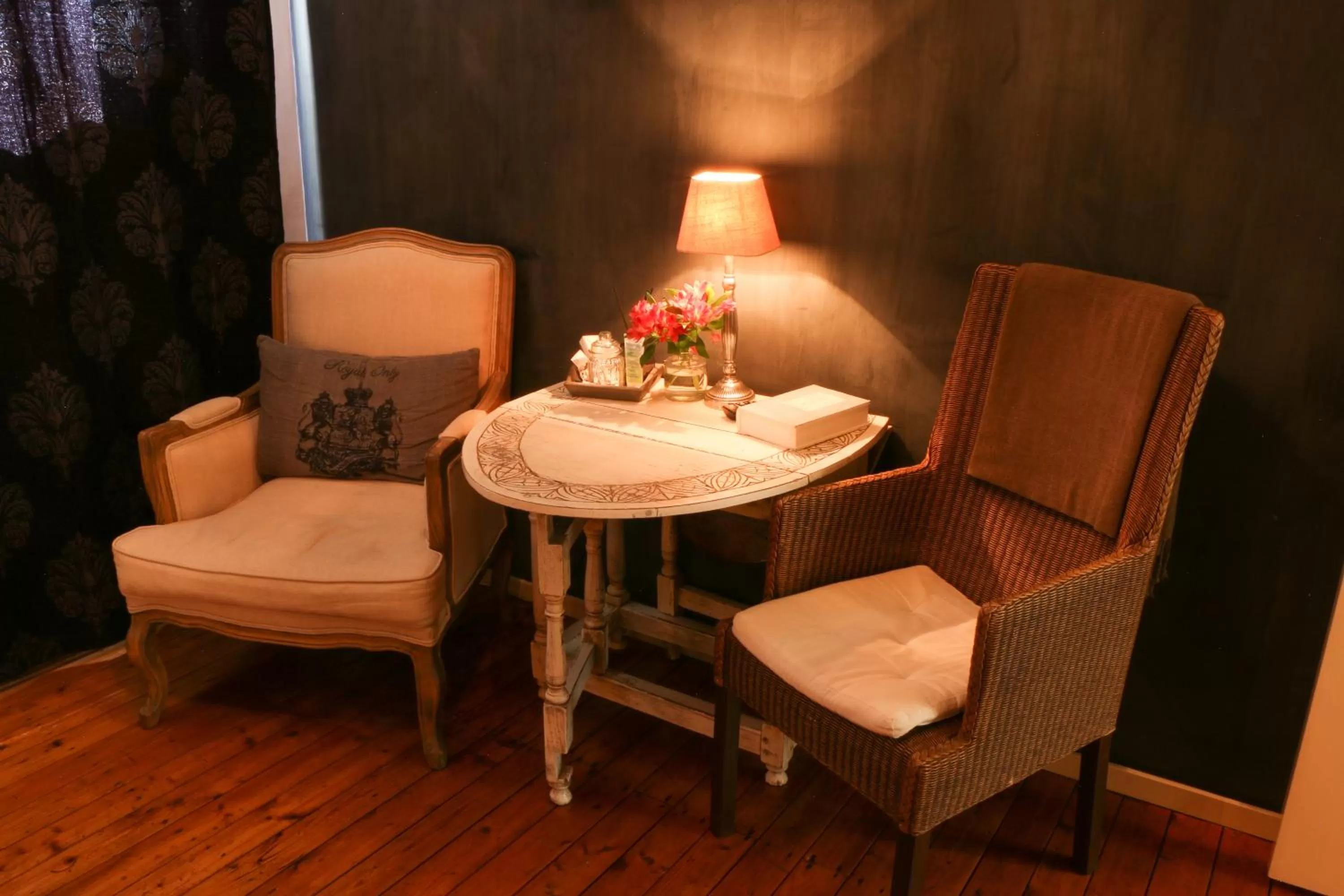 Seating area in Oostmolenhoeve B&B