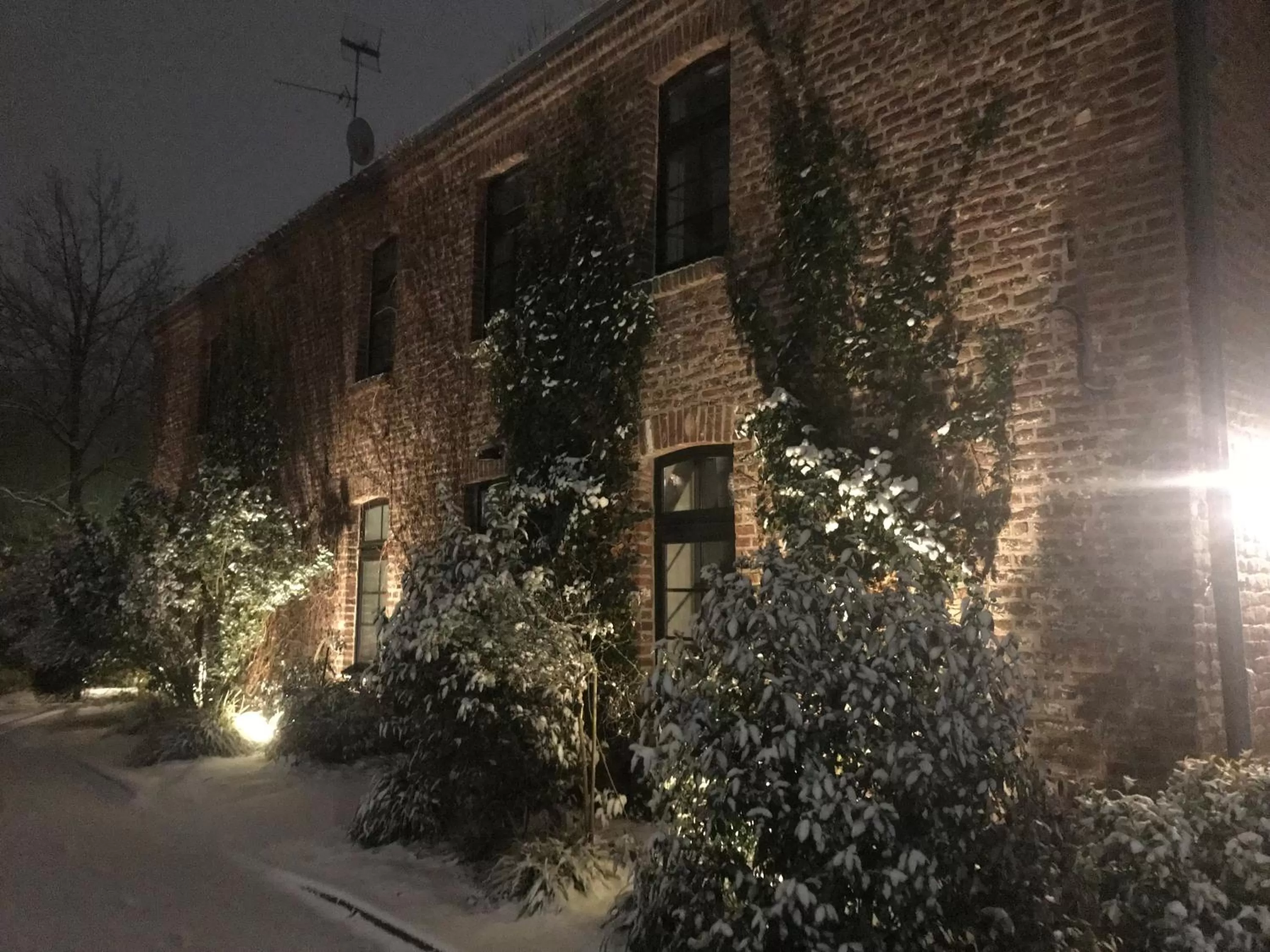 Property building in Burg Wegberg Hotel & Eventlocation