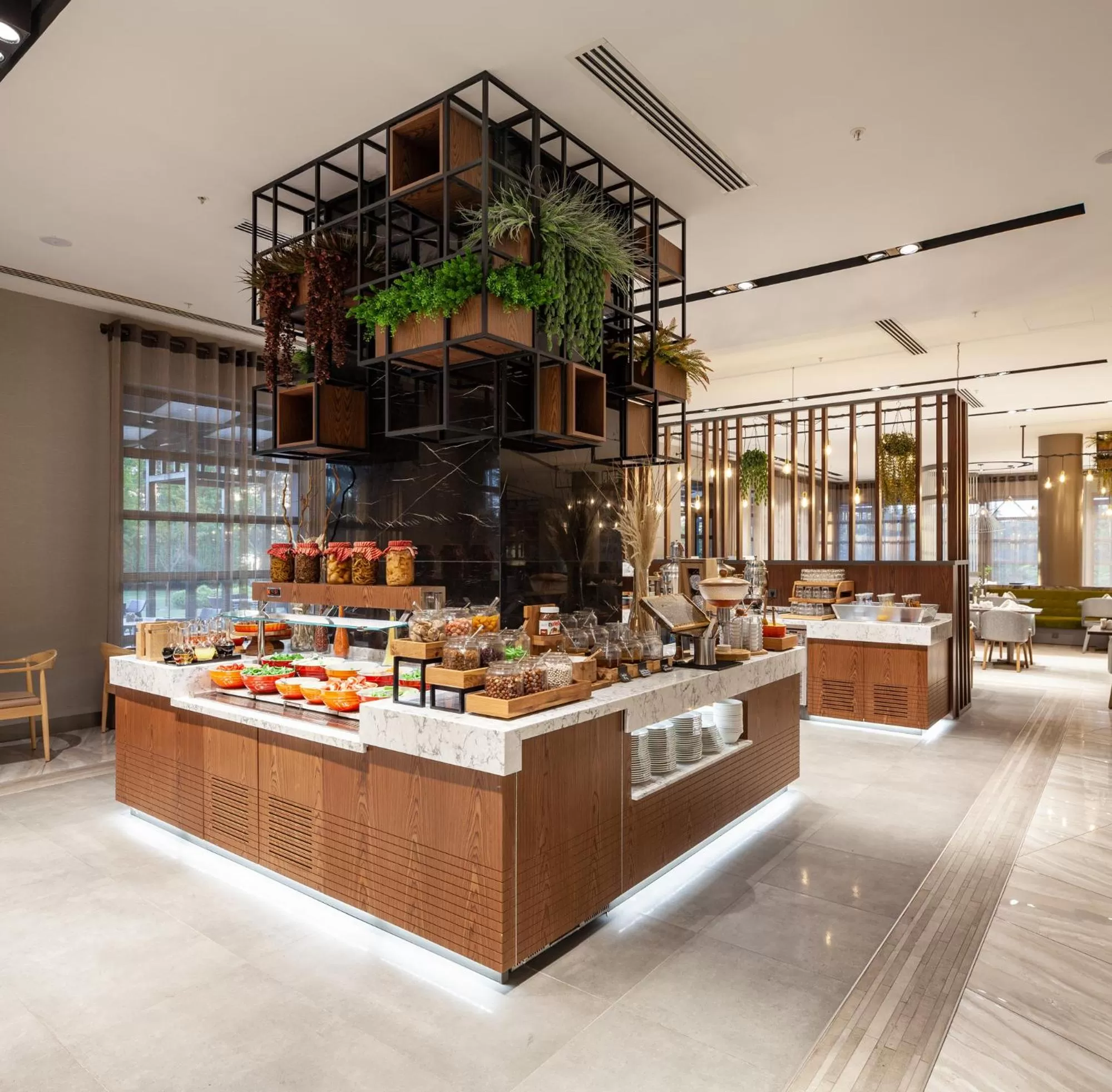 Restaurant/places to eat in Novotel Trabzon