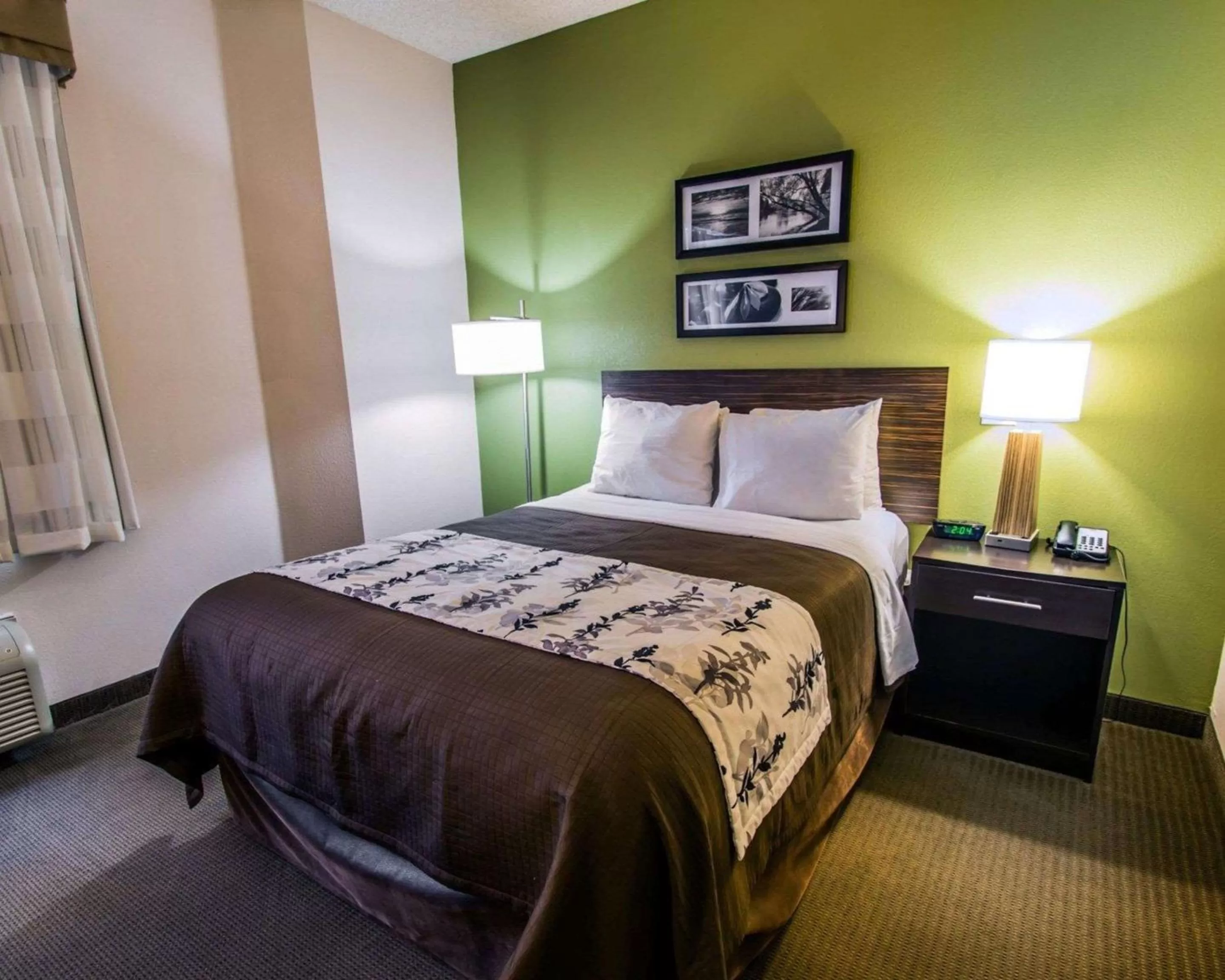 Bed in Sleep Inn Port St Lucie at PGA Village