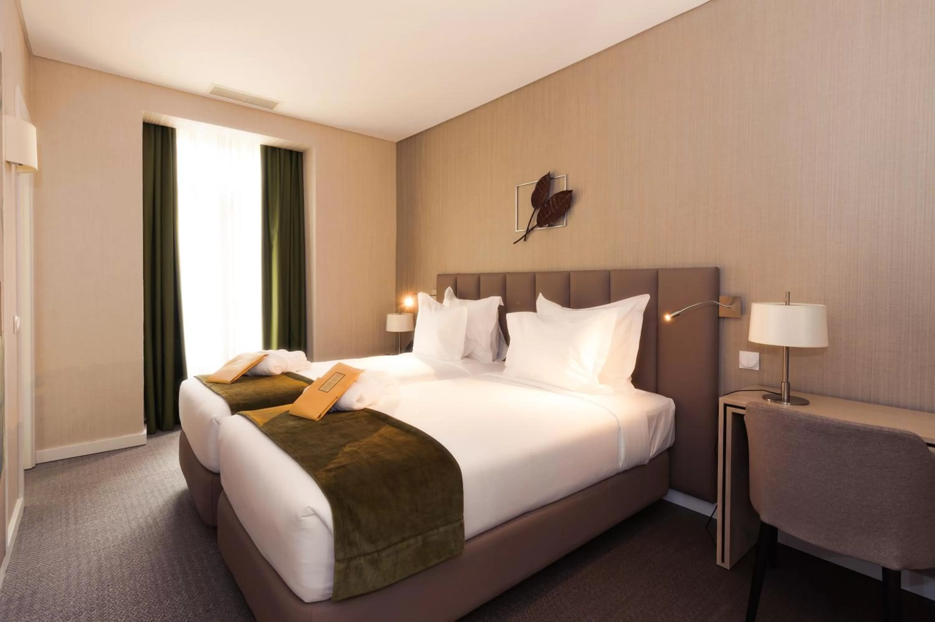 Bedroom, Bed in The Leaf Boutique Hotel Lisbon - Adults Only