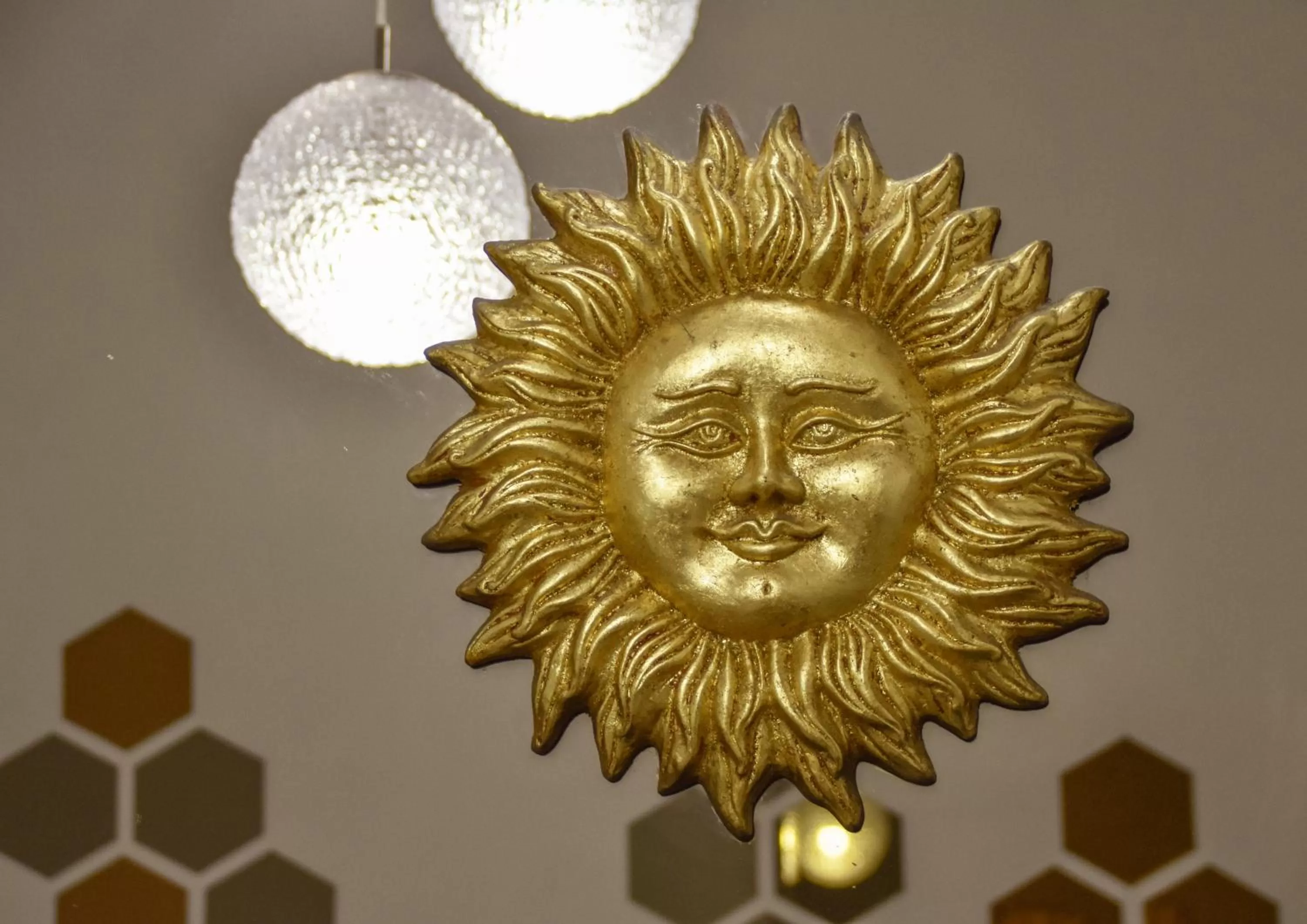 Logo/Certificate/Sign in Hotel Sol Levante