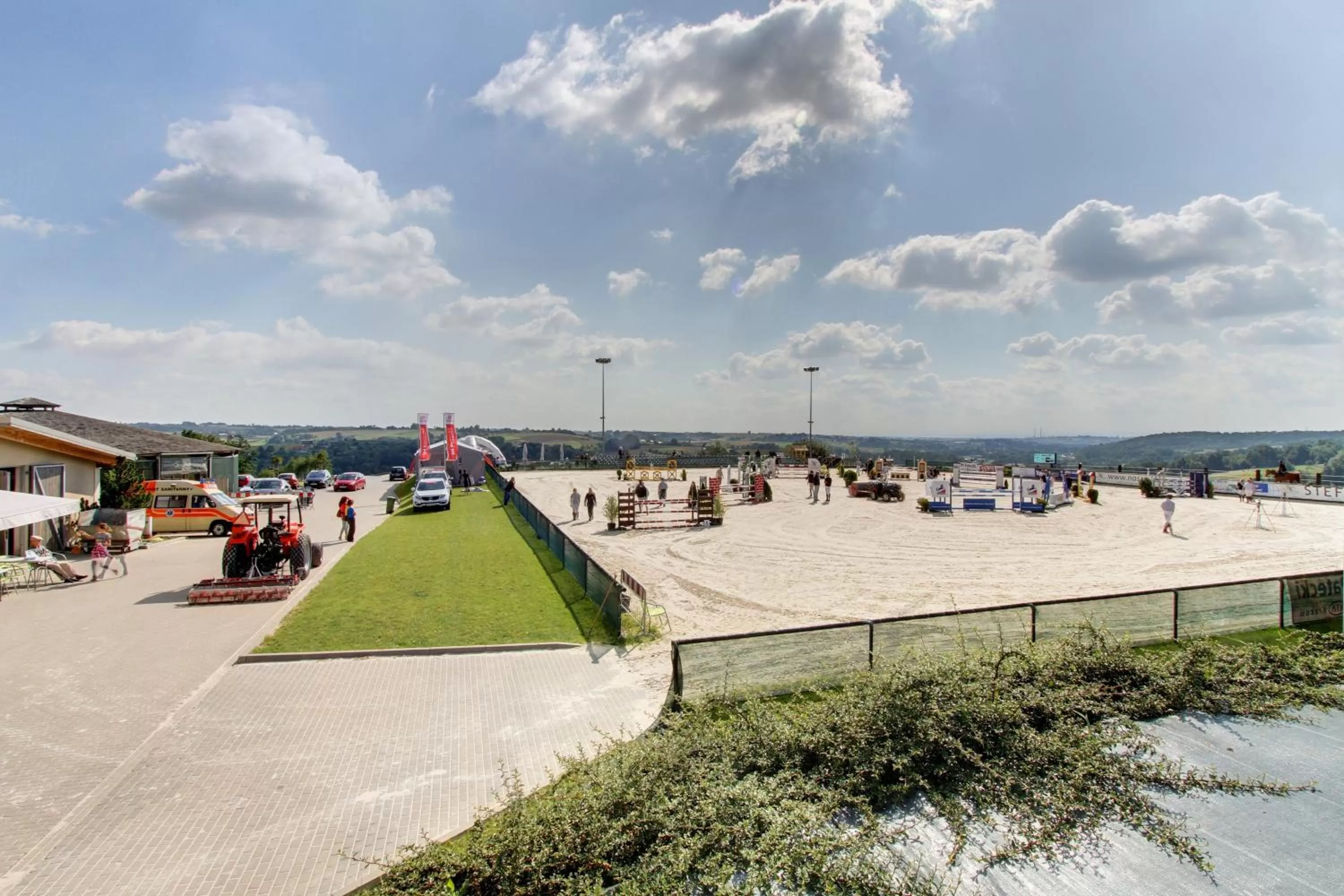 Horse-riding in Hotel Szary Residence