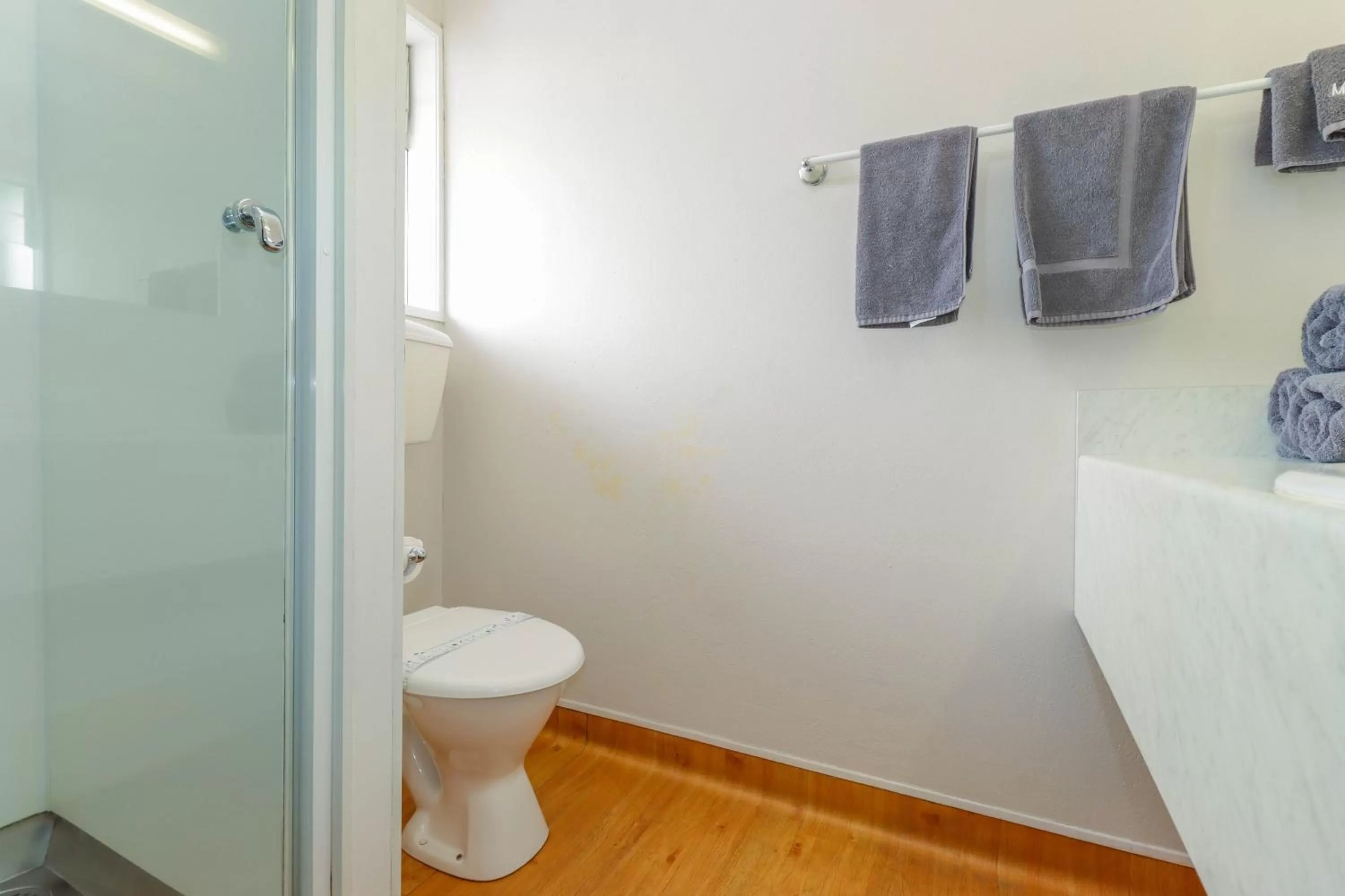 Bathroom in Aztec Motel