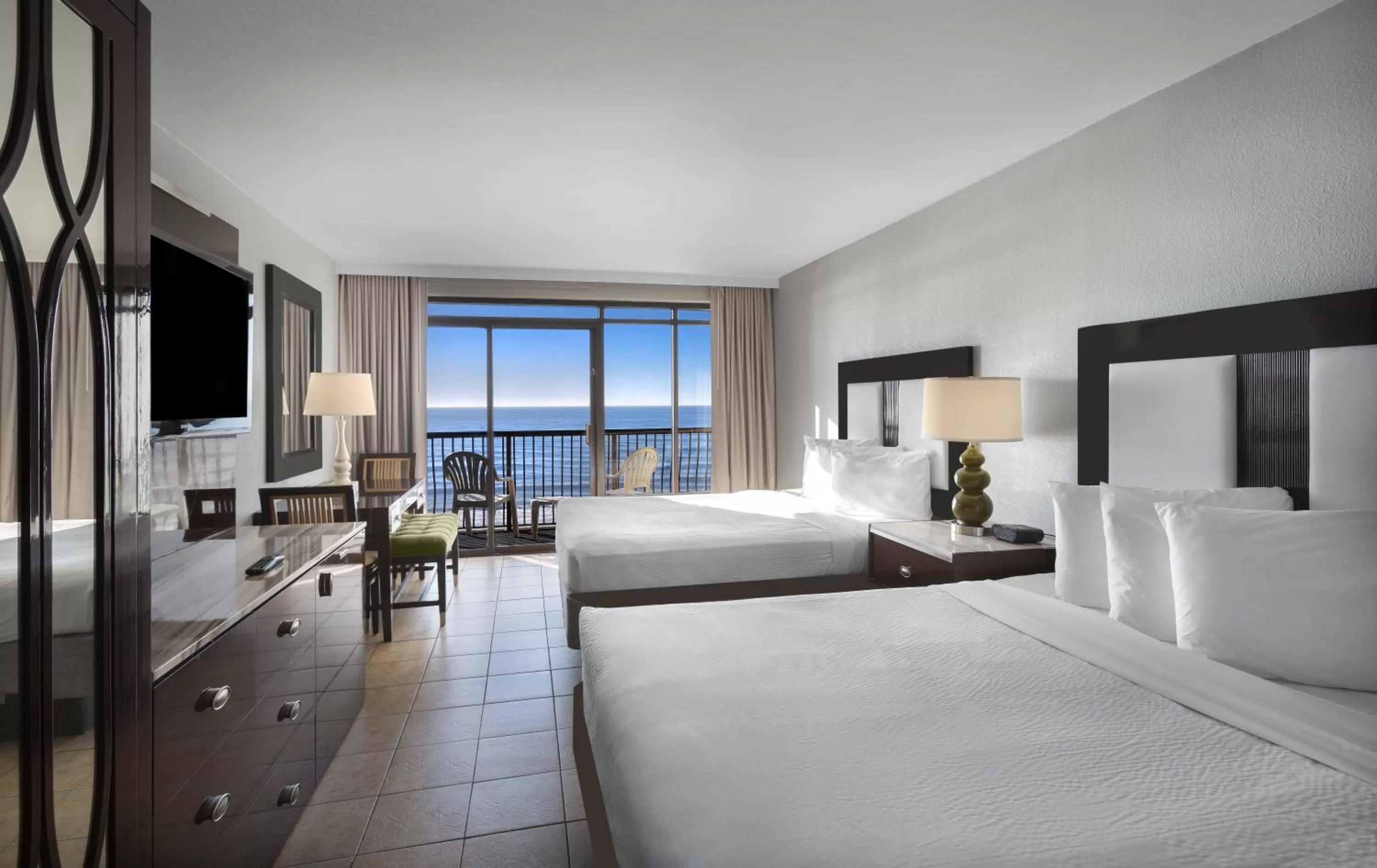 Bedroom, Bed in Hotel Blue