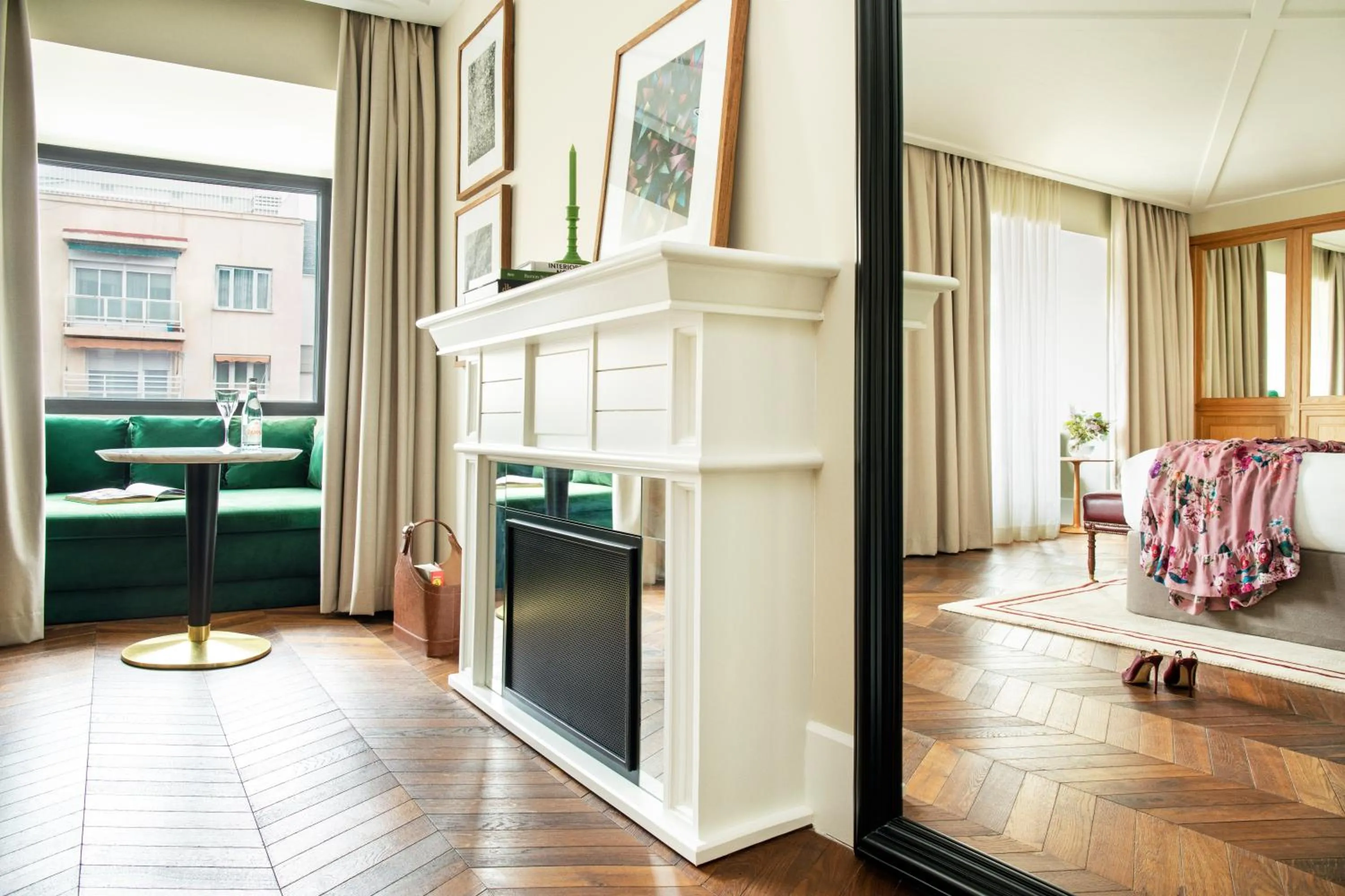 Seating area in BLESS Hotel Madrid - The Leading Hotels of the World