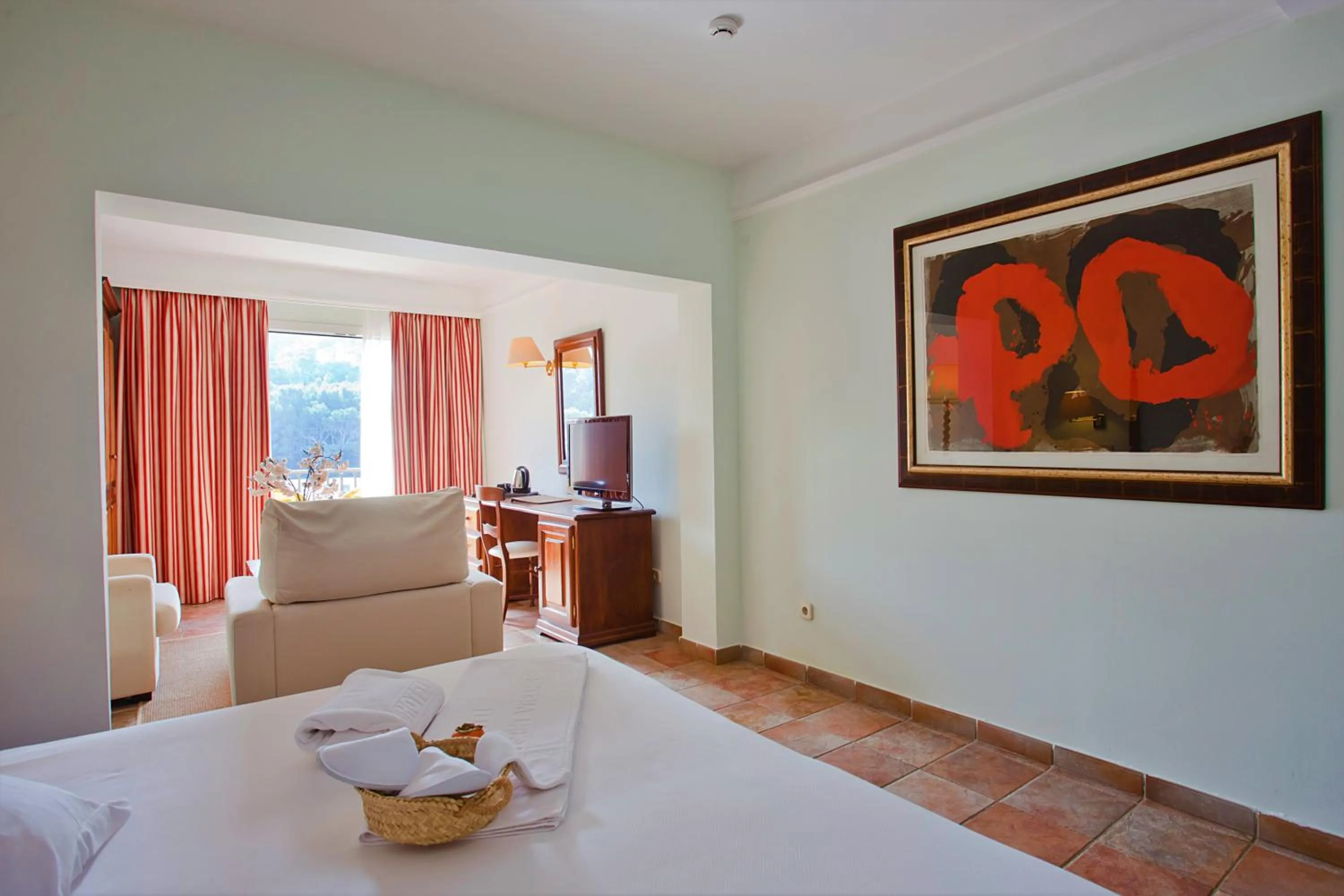 Photo of the whole room, Bed in Hotel Cala Sant Vicenç - Adults Only