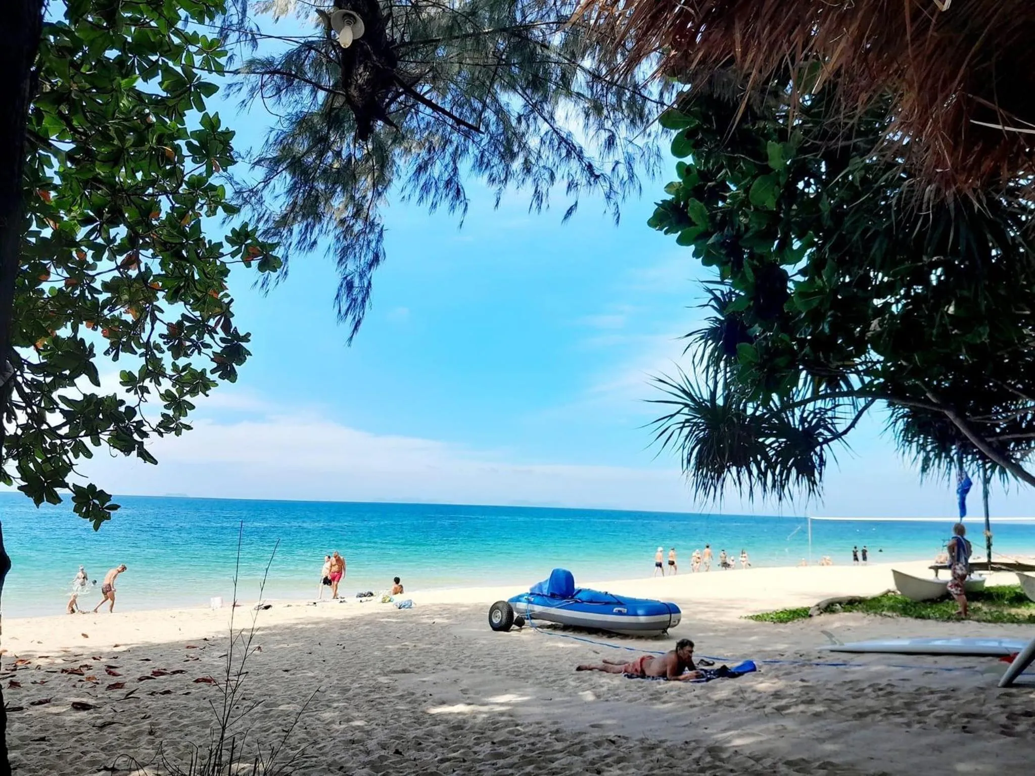 Beach in Lanta L.D. Beach Bungalow