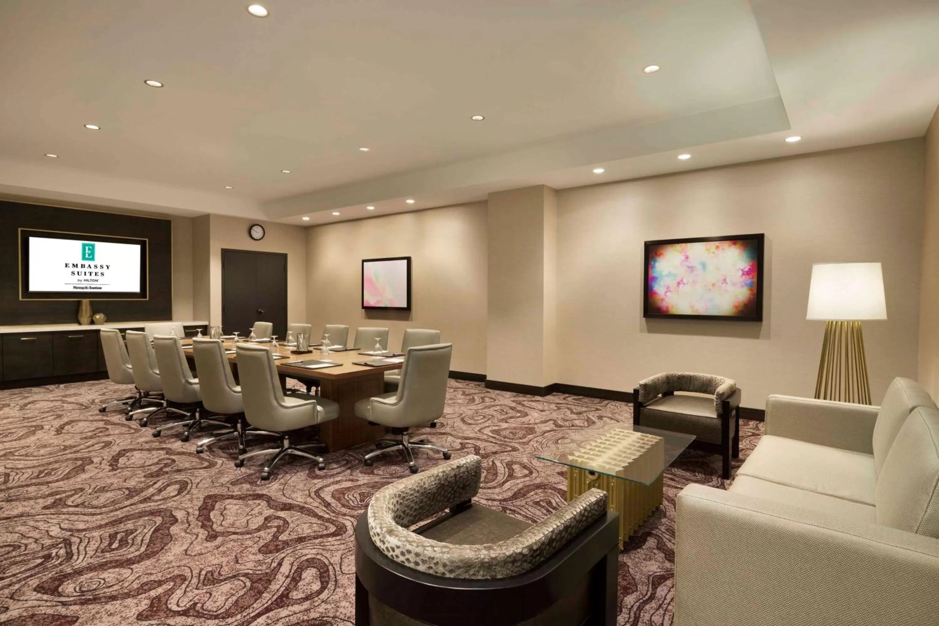 Meeting/conference room in Embassy Suites By Hilton Minneapolis Downtown Hotel