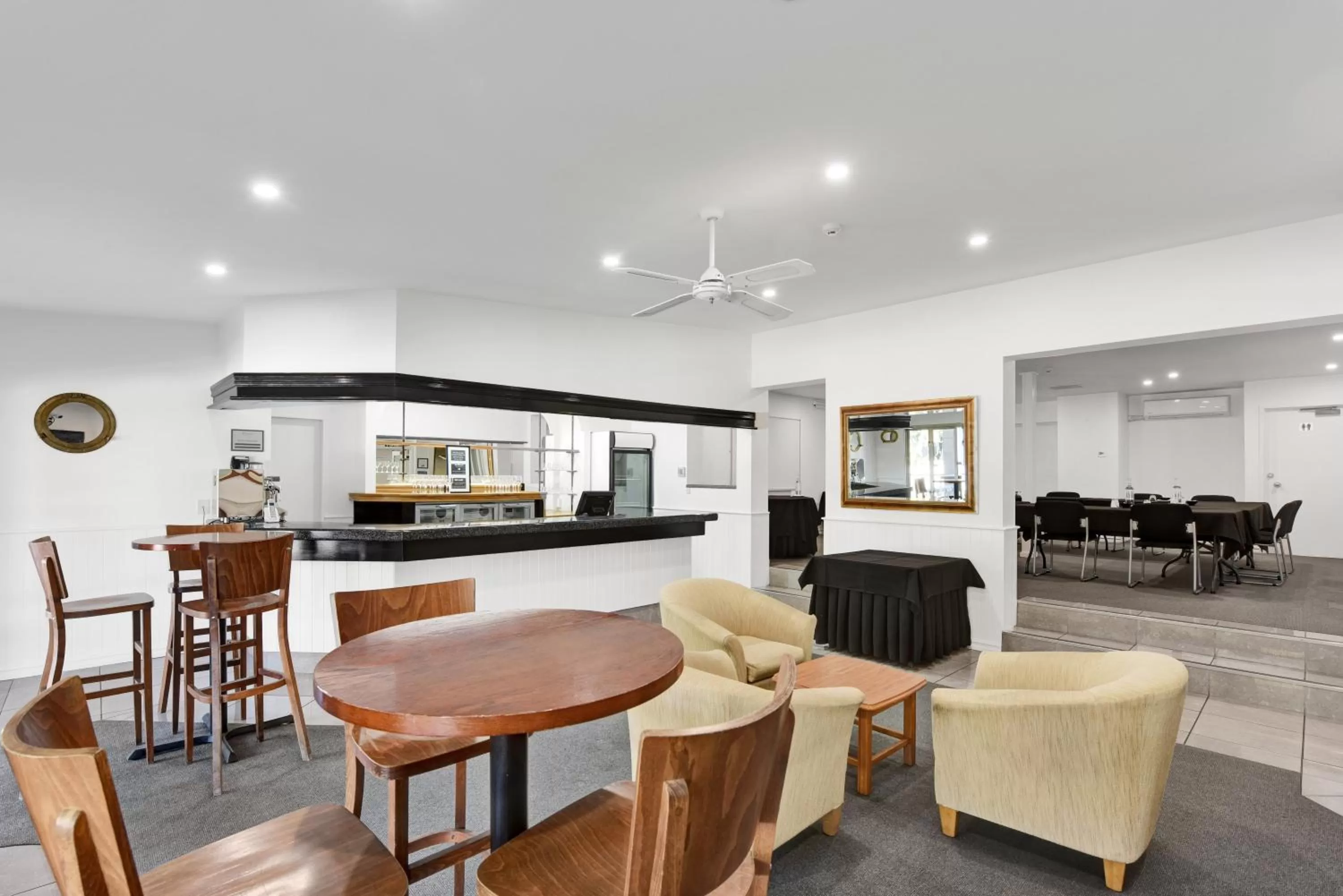 Lounge or bar in The Hotel Nelson