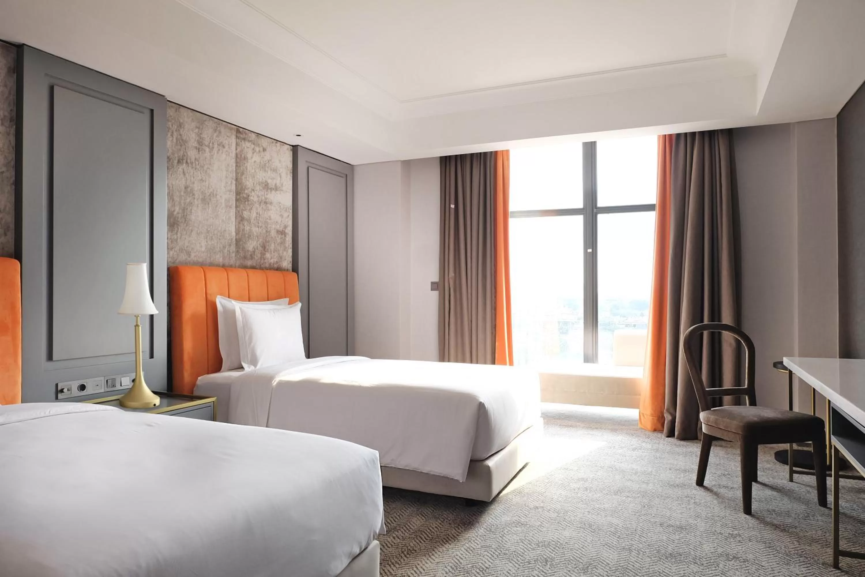 Bed in Goodrich Suites, Jakarta