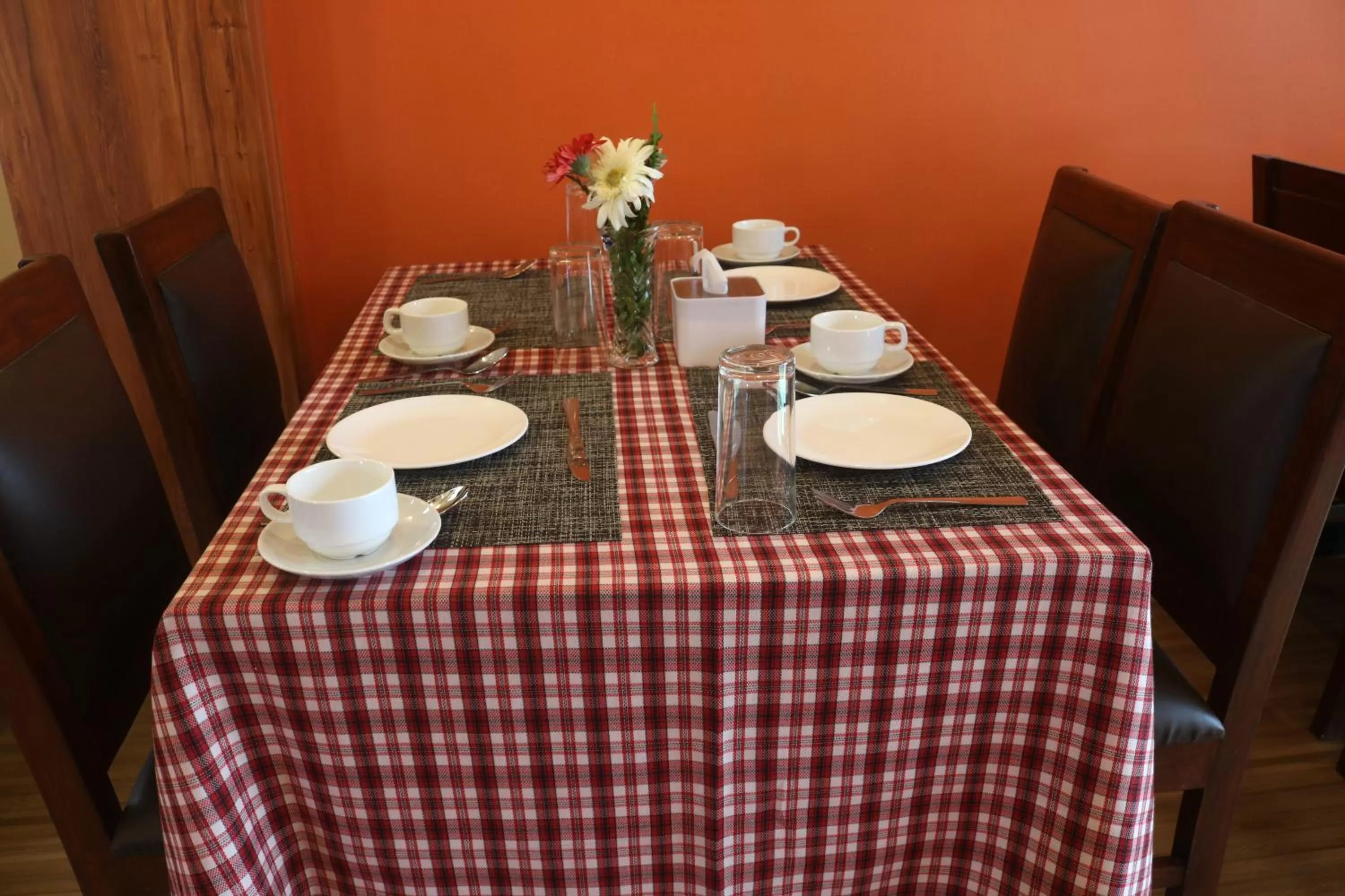 Food and drinks in Hotel Family Ties Pvt. Ltd.