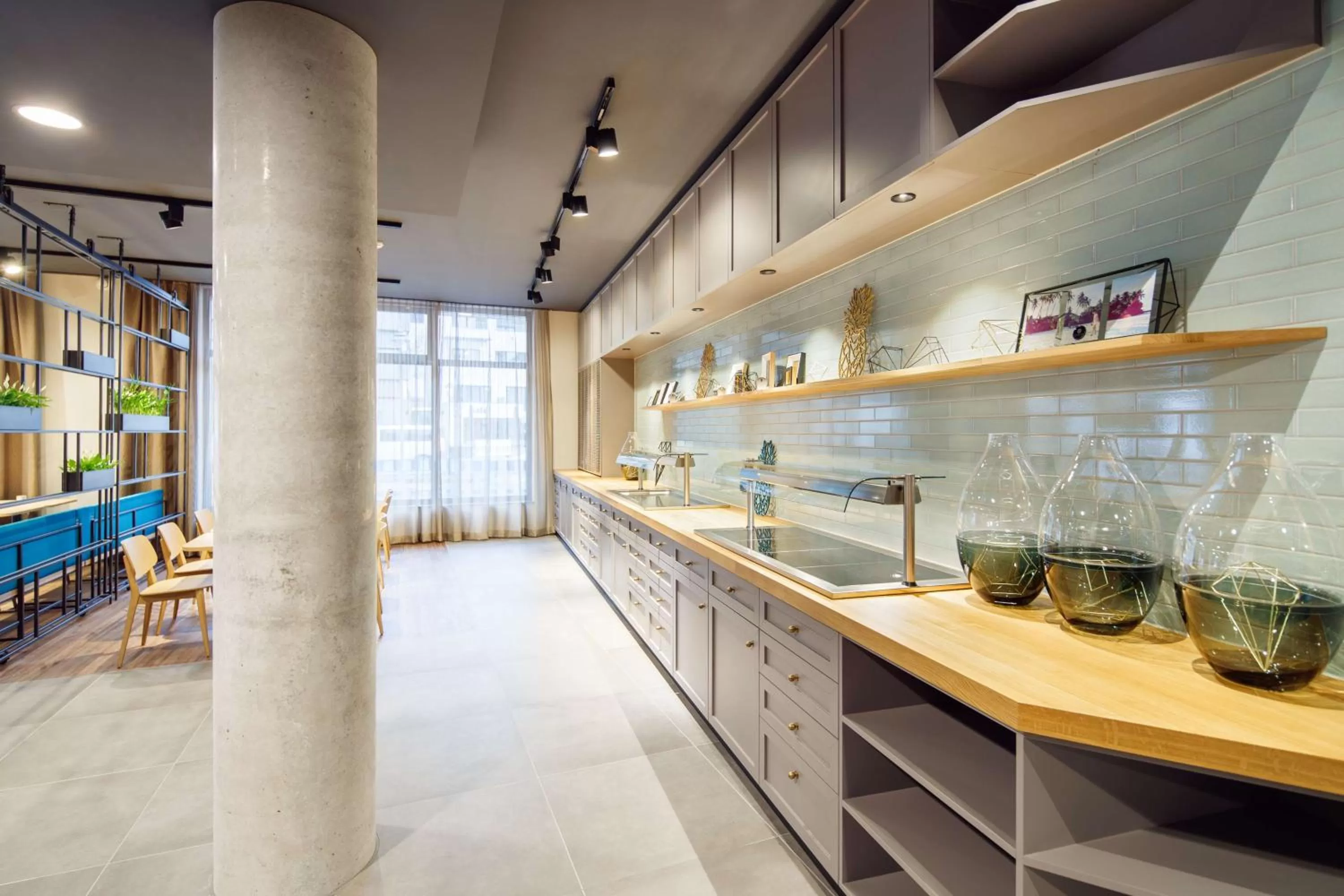 Restaurant/places to eat in elaya hotel goeppingen