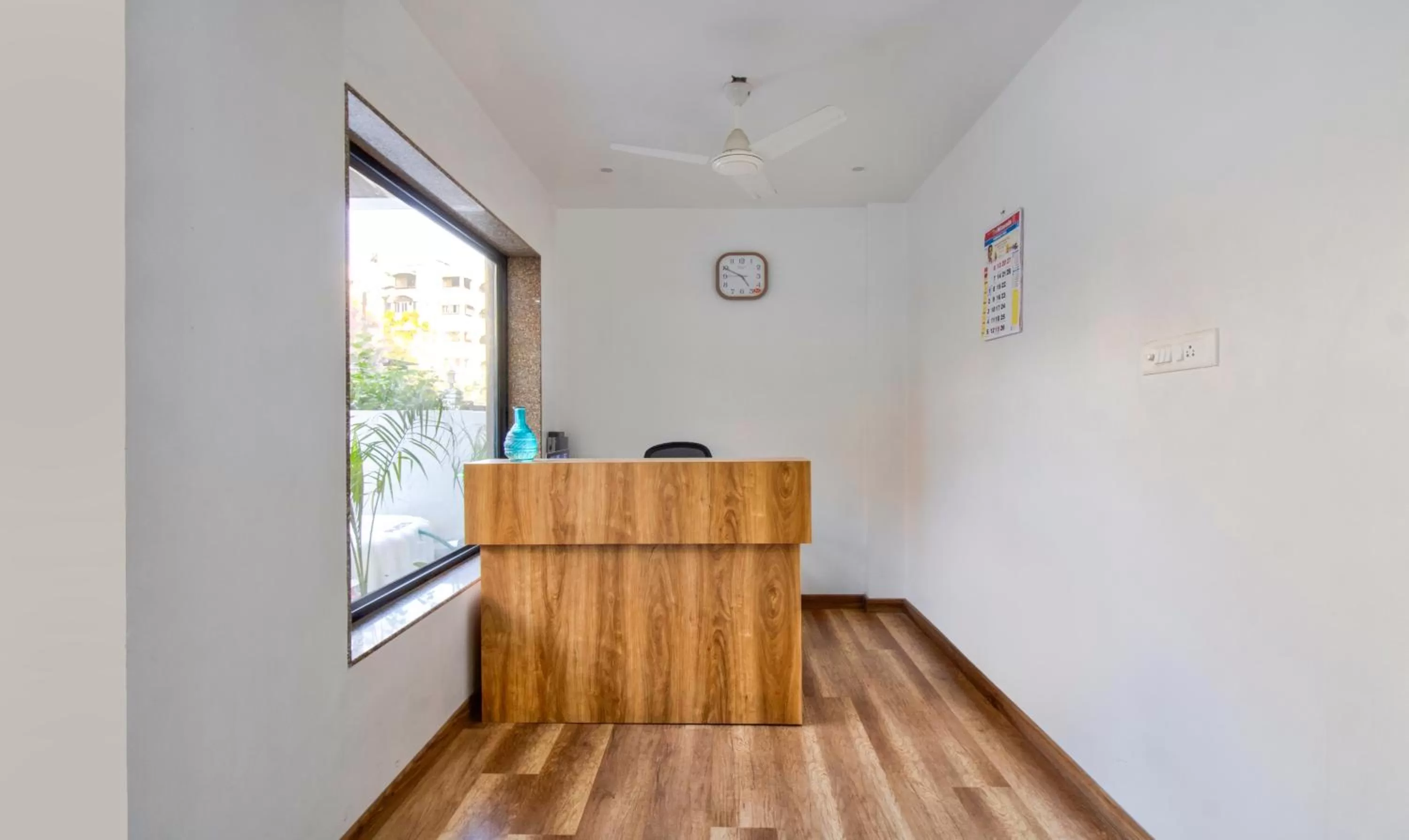 Lobby or reception in Itsy Hotels Shri Guru Service Apartment
