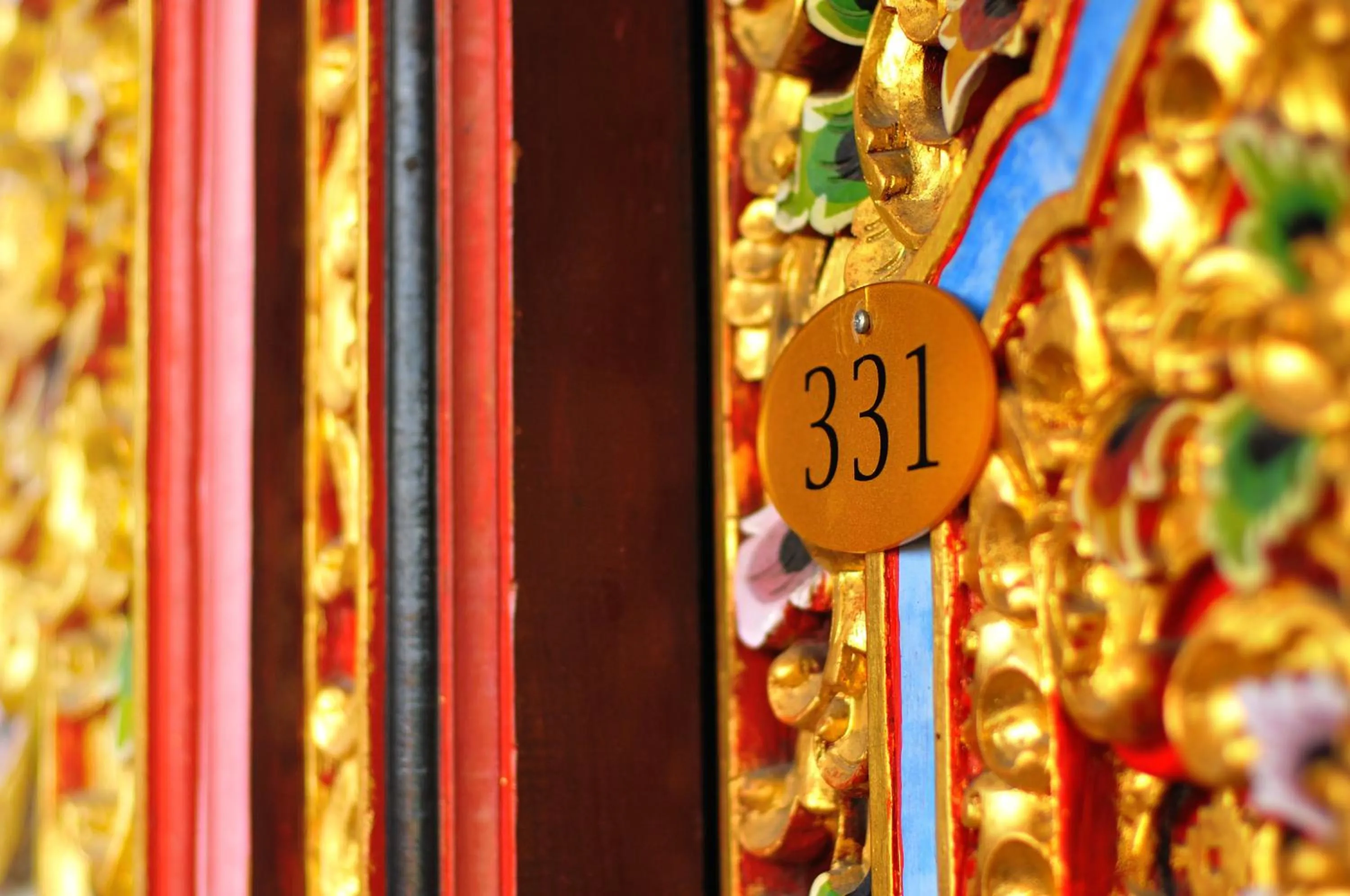 Facade/entrance in Bemo Corner Guest House