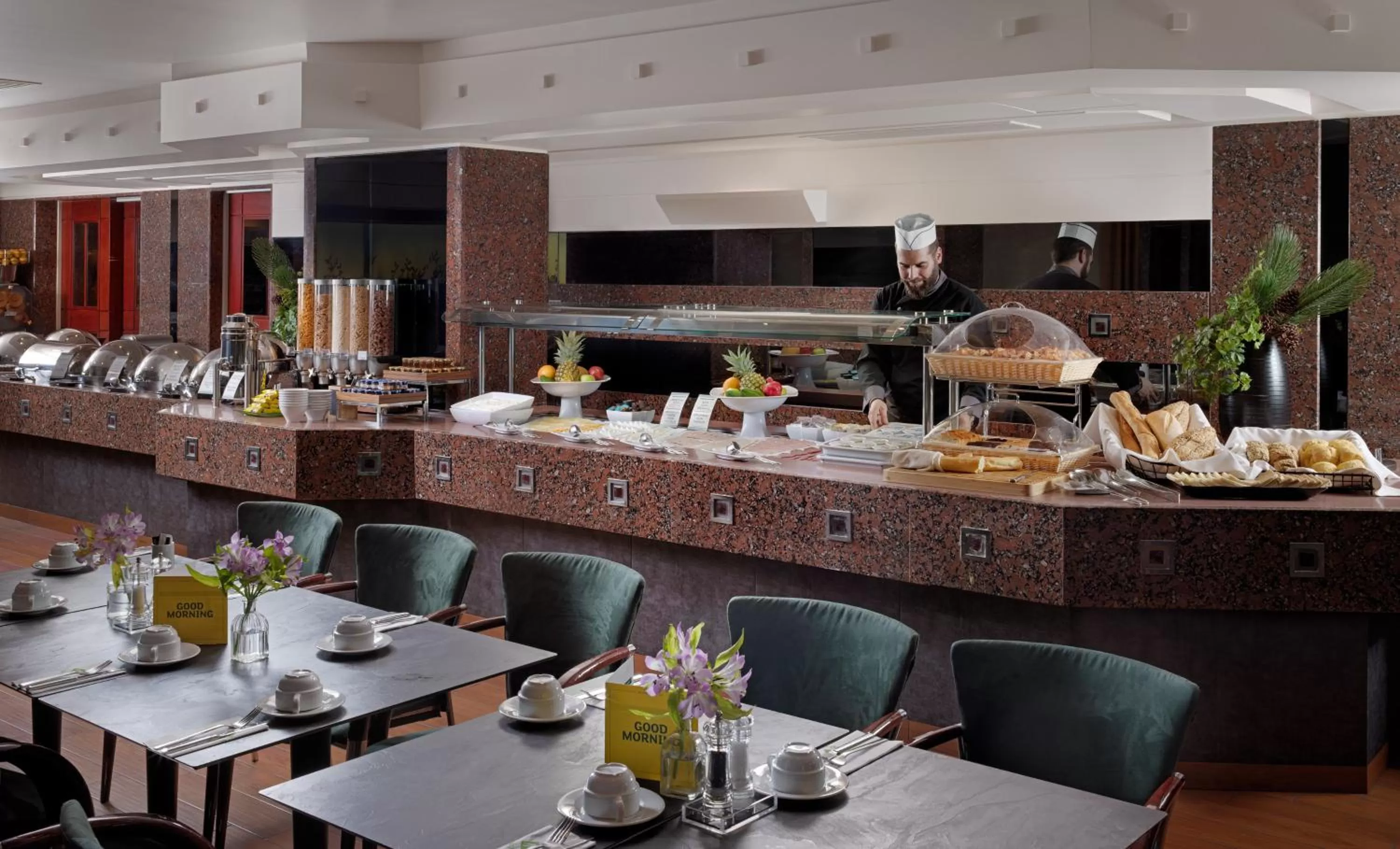 Restaurant/places to eat in Holiday Inn Athens Attica Av, Airport W. by IHG