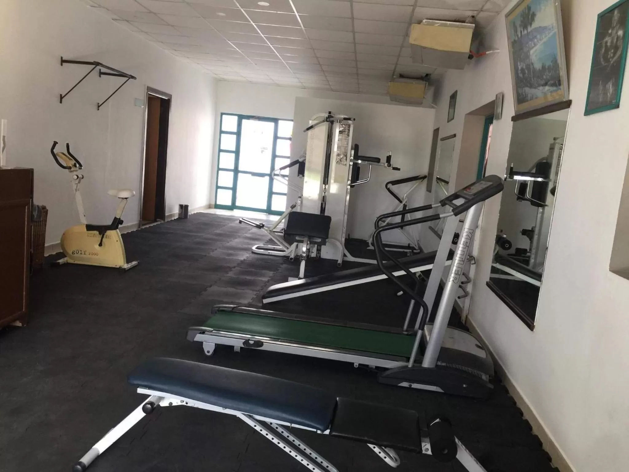 Fitness centre/facilities in Dive Inn Resort