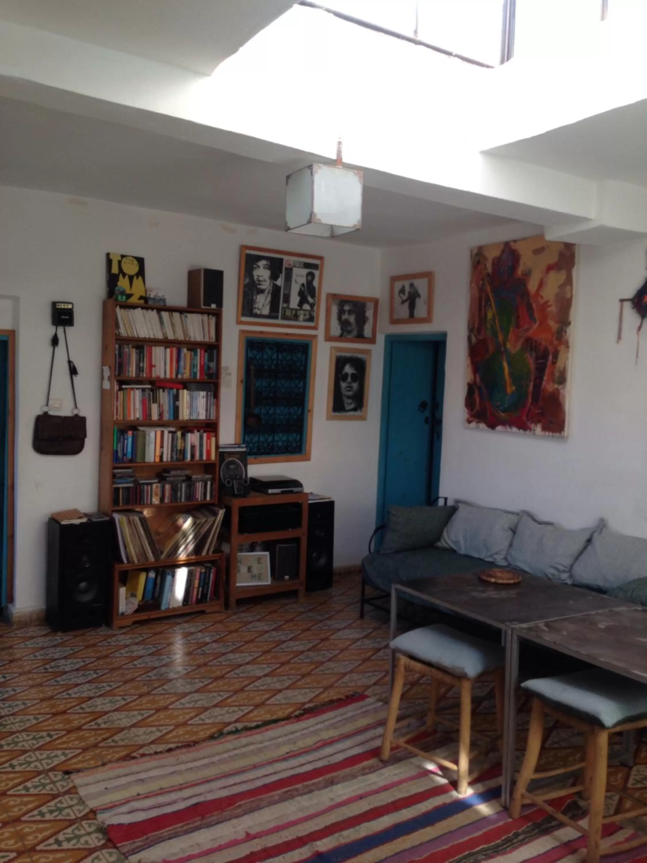 Library in Dar Randigaba