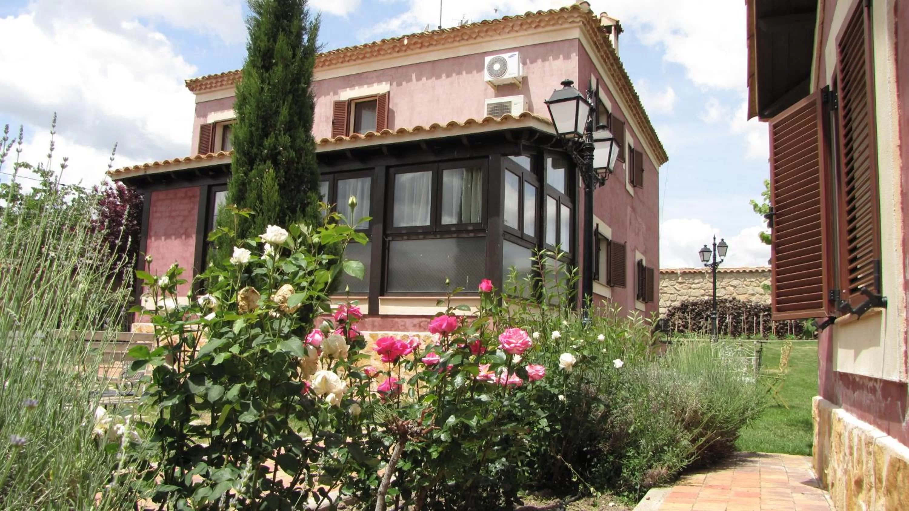 Garden in Hospedería Ballesteros