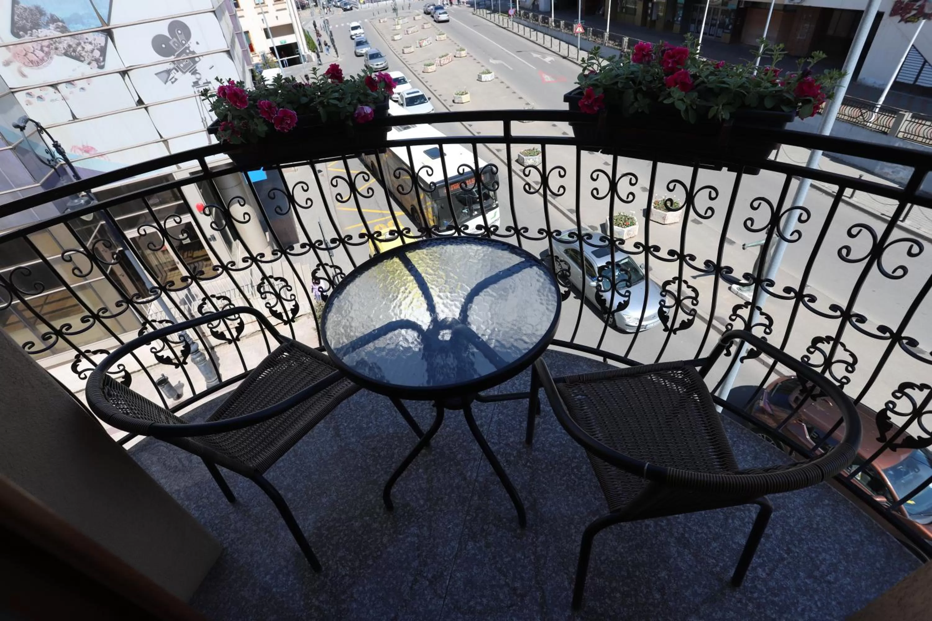 Property building in CENTRAL VIEW Craiova