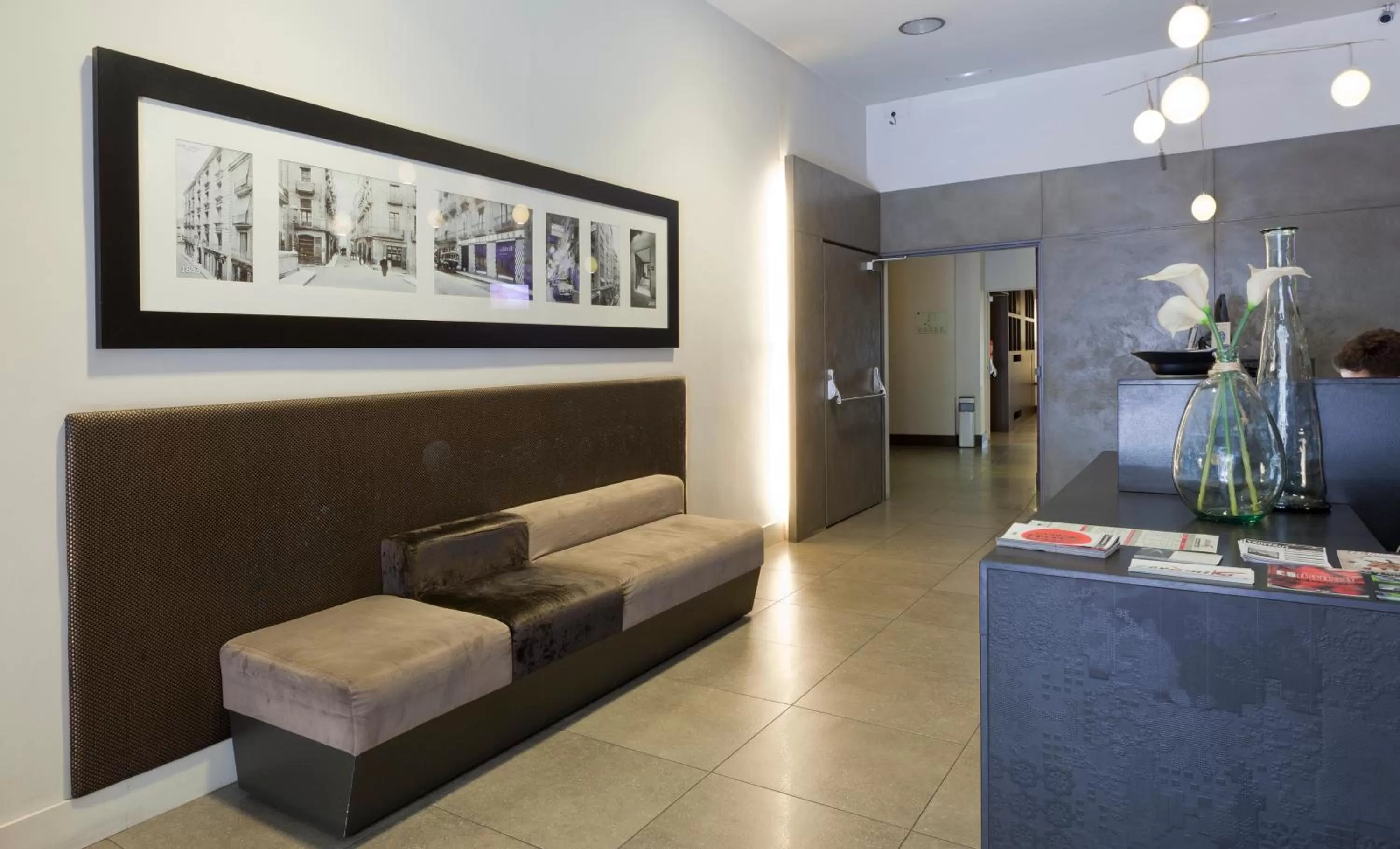 Lobby or reception in Peninsular