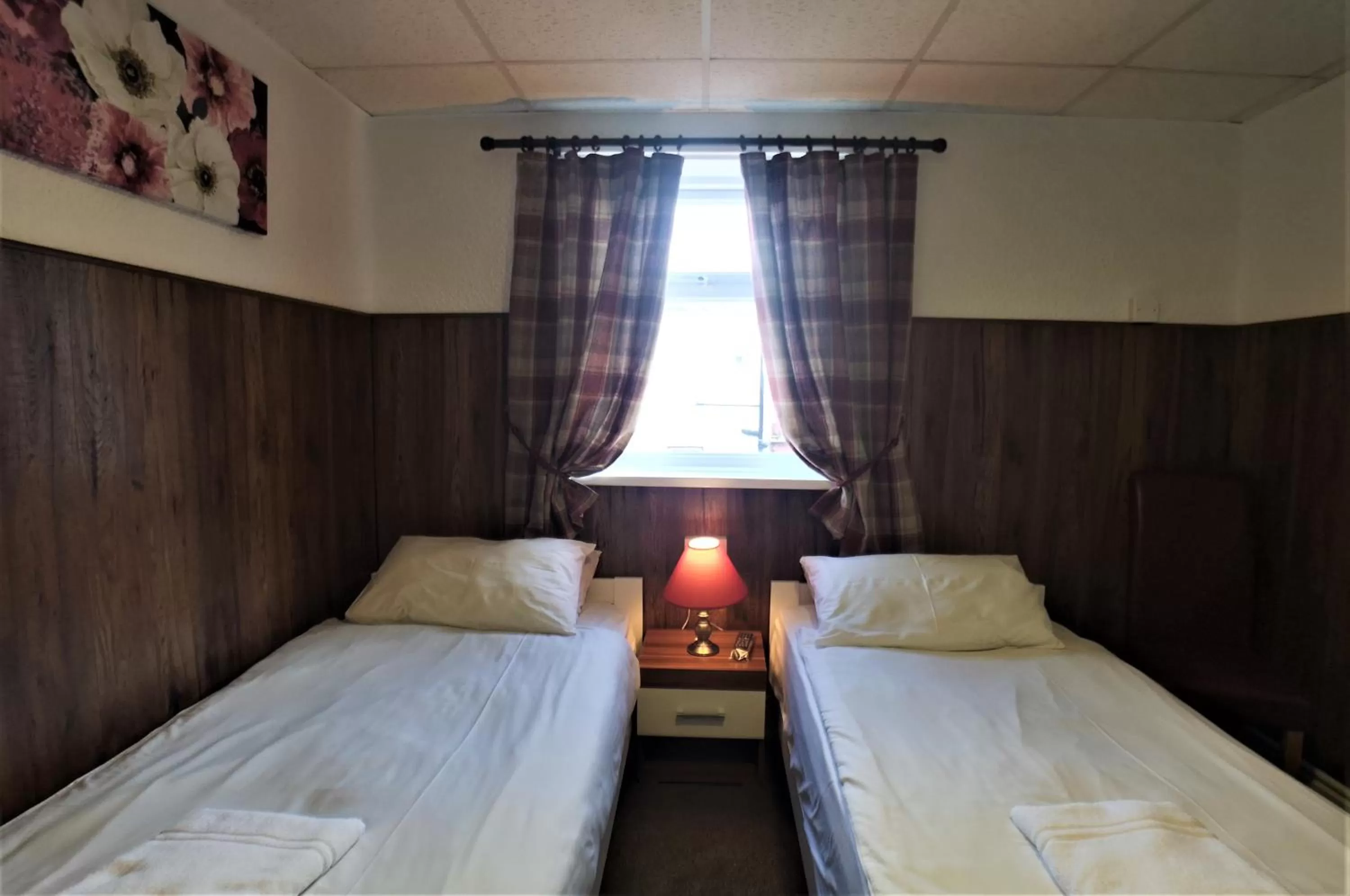 Bed in The Hopton Hotel