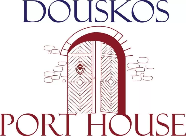 Douskos Port House