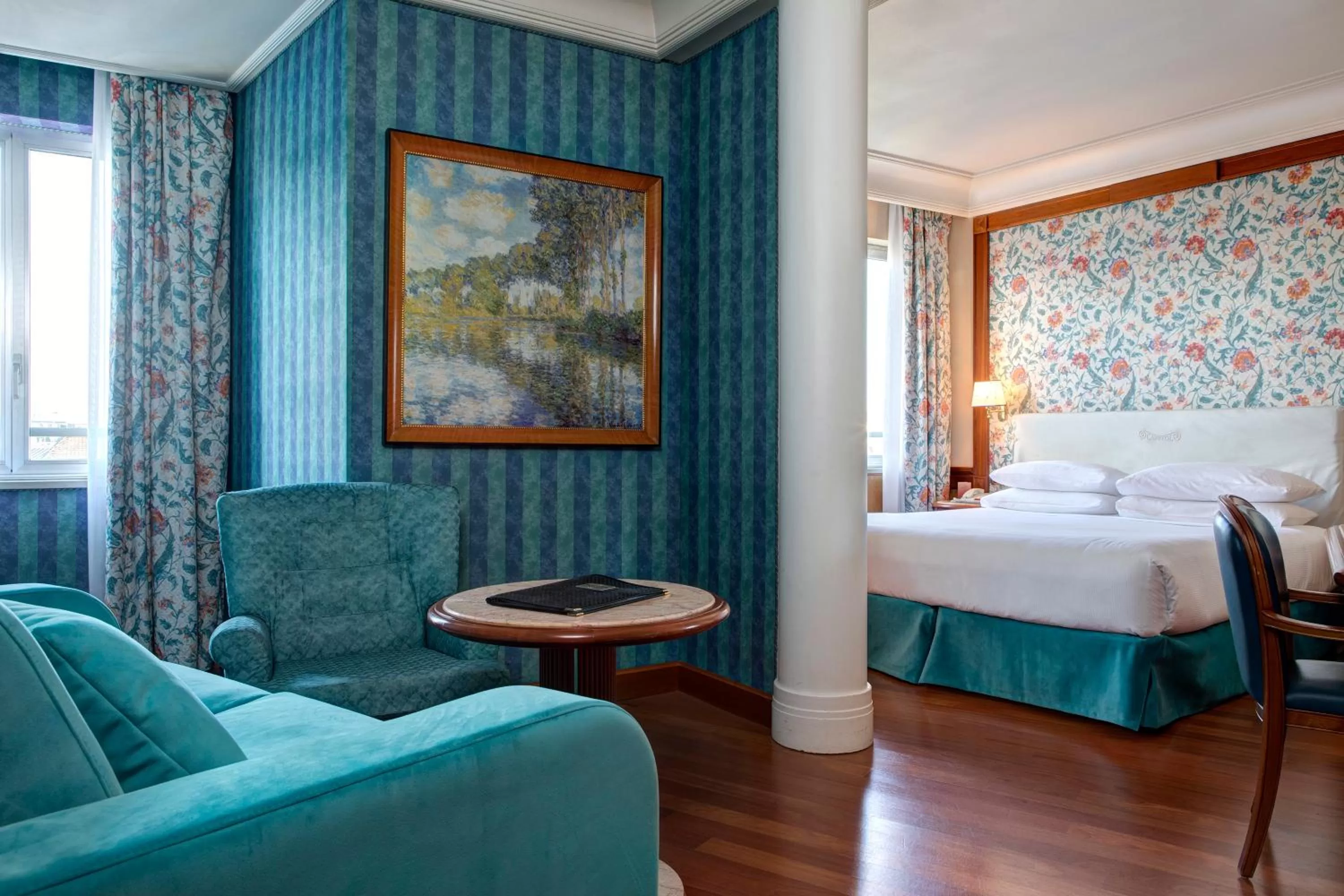 Photo of the whole room, Bed in Hotel Capitol Milano