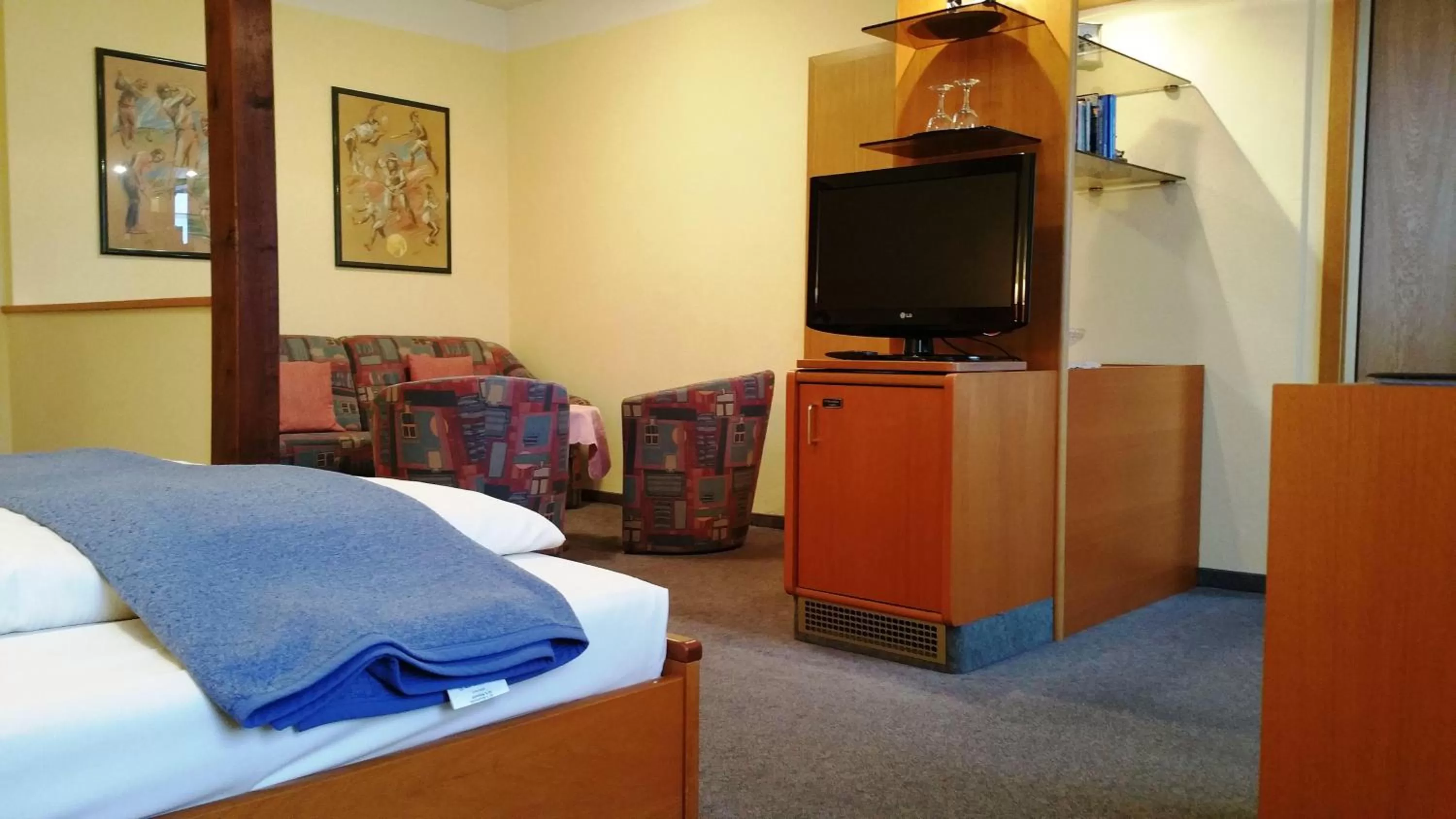 Photo of the whole room, Bed in City Partner Hotel Strauss