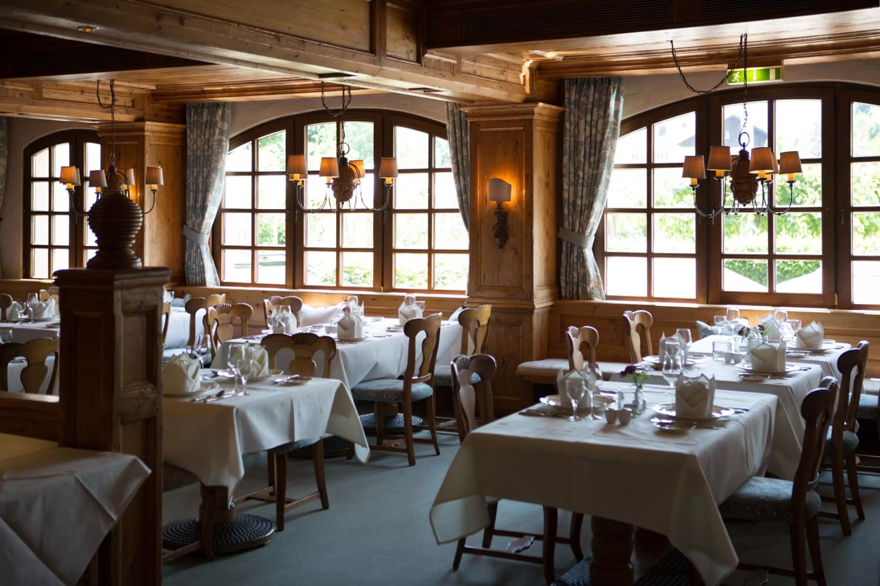 Restaurant/places to eat in Parkhotel Oberstaufen