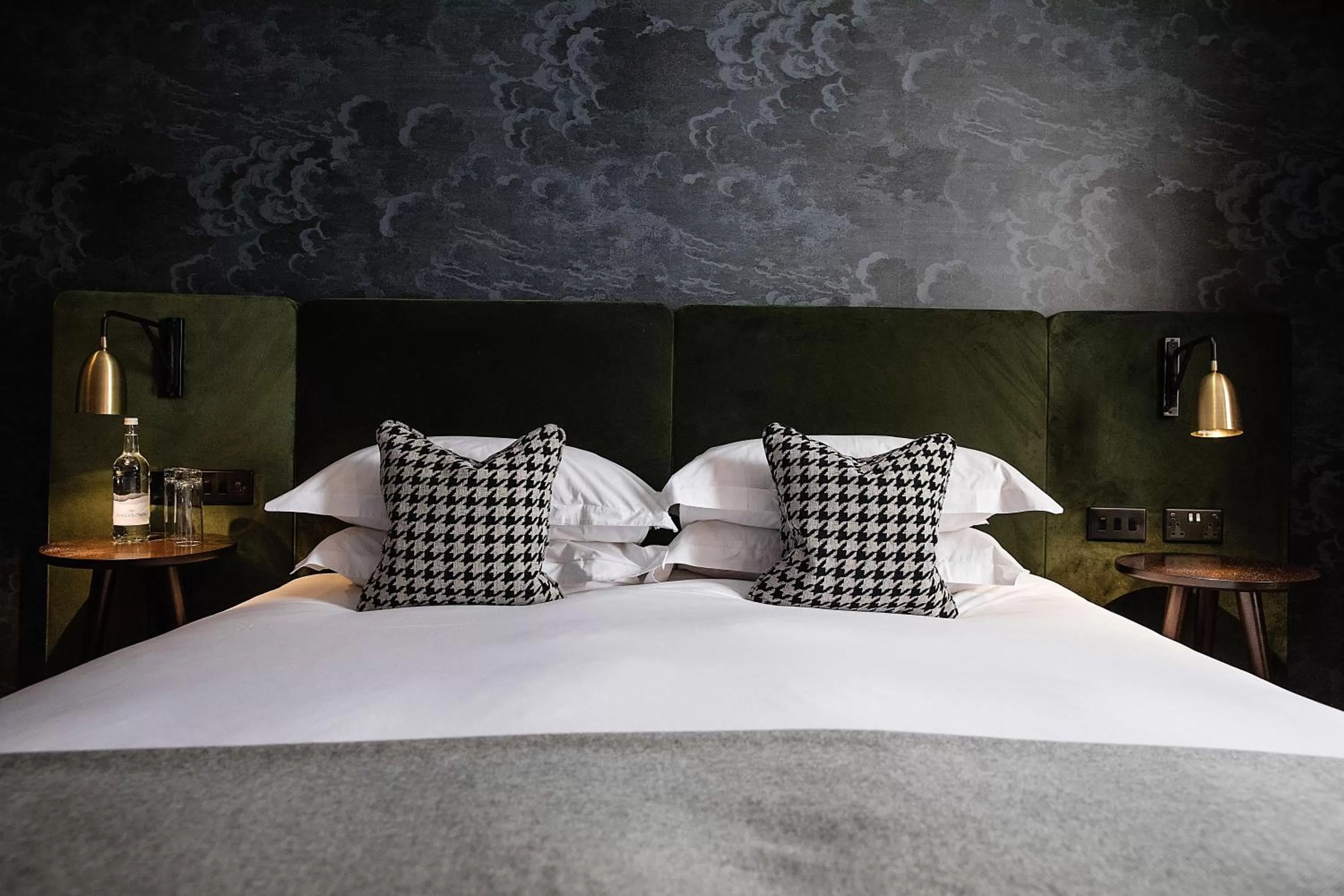 Bedroom, Bed in Hotel Du Vin Stratford